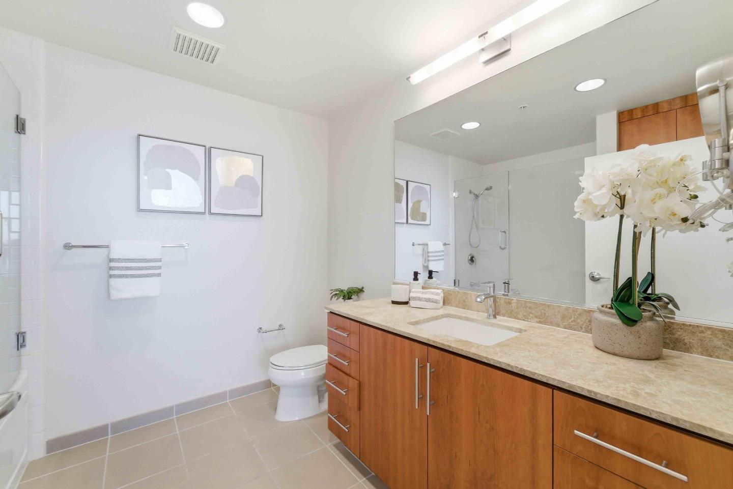 38 North Almaden Boulevard 1615