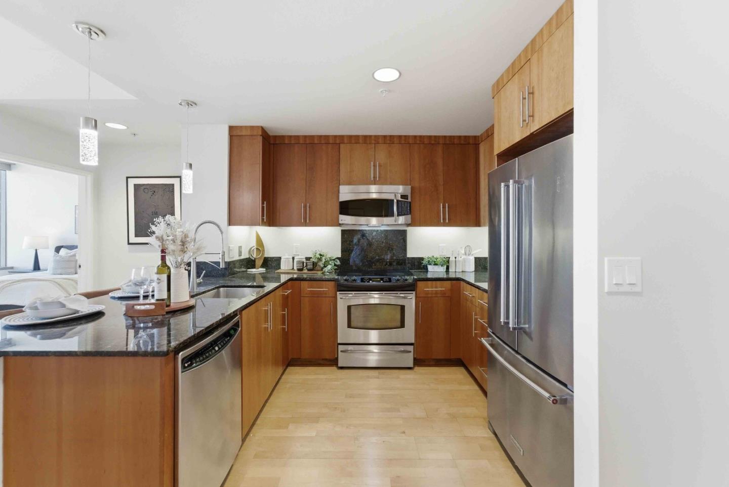 38 North Almaden Boulevard 1615