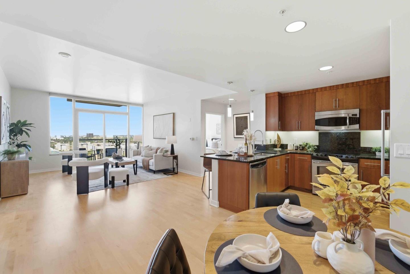 38 North Almaden Boulevard 1615