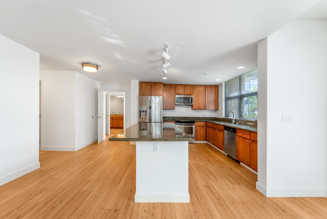 175 West Saint James Street 106