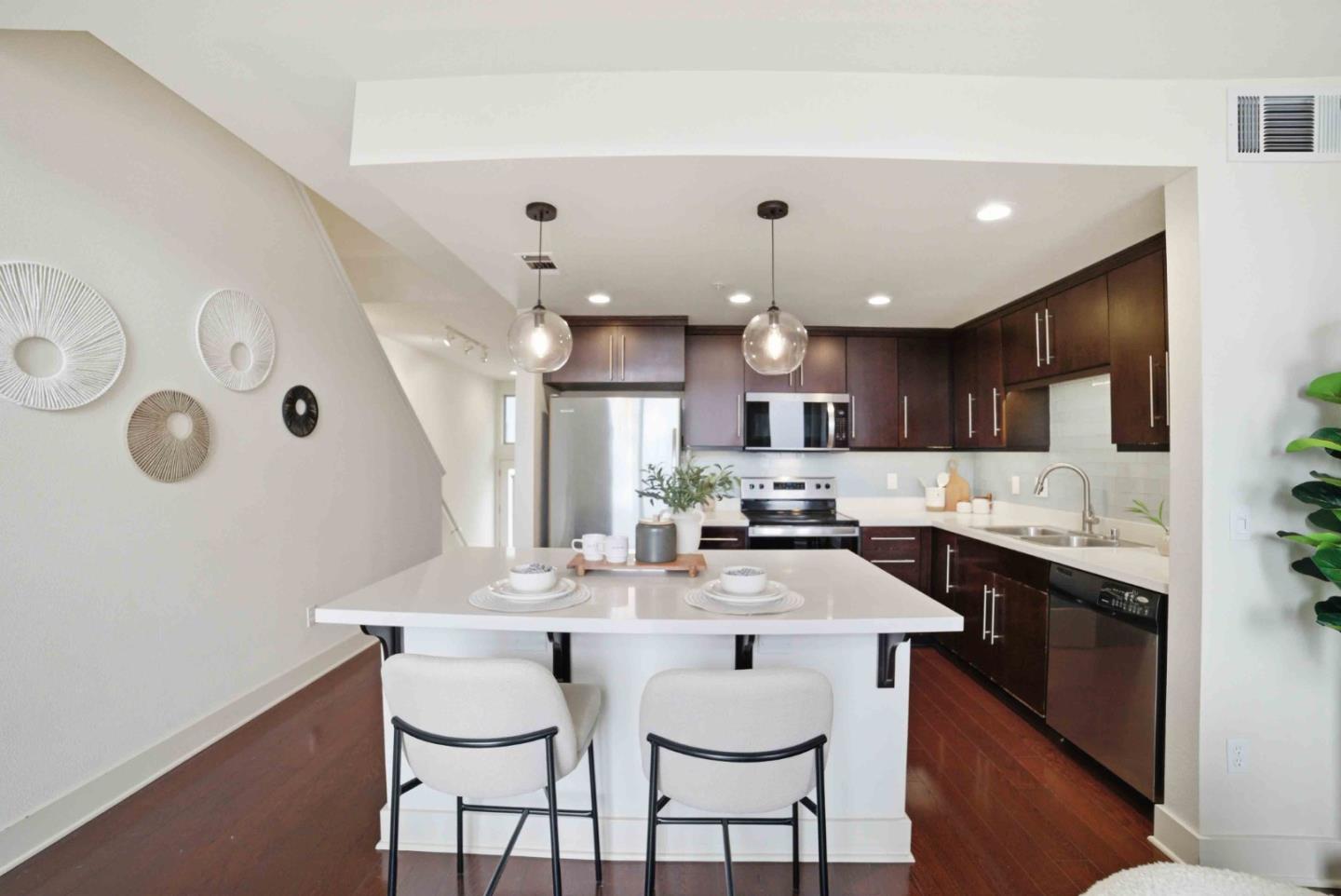 1 East Julian Street 316