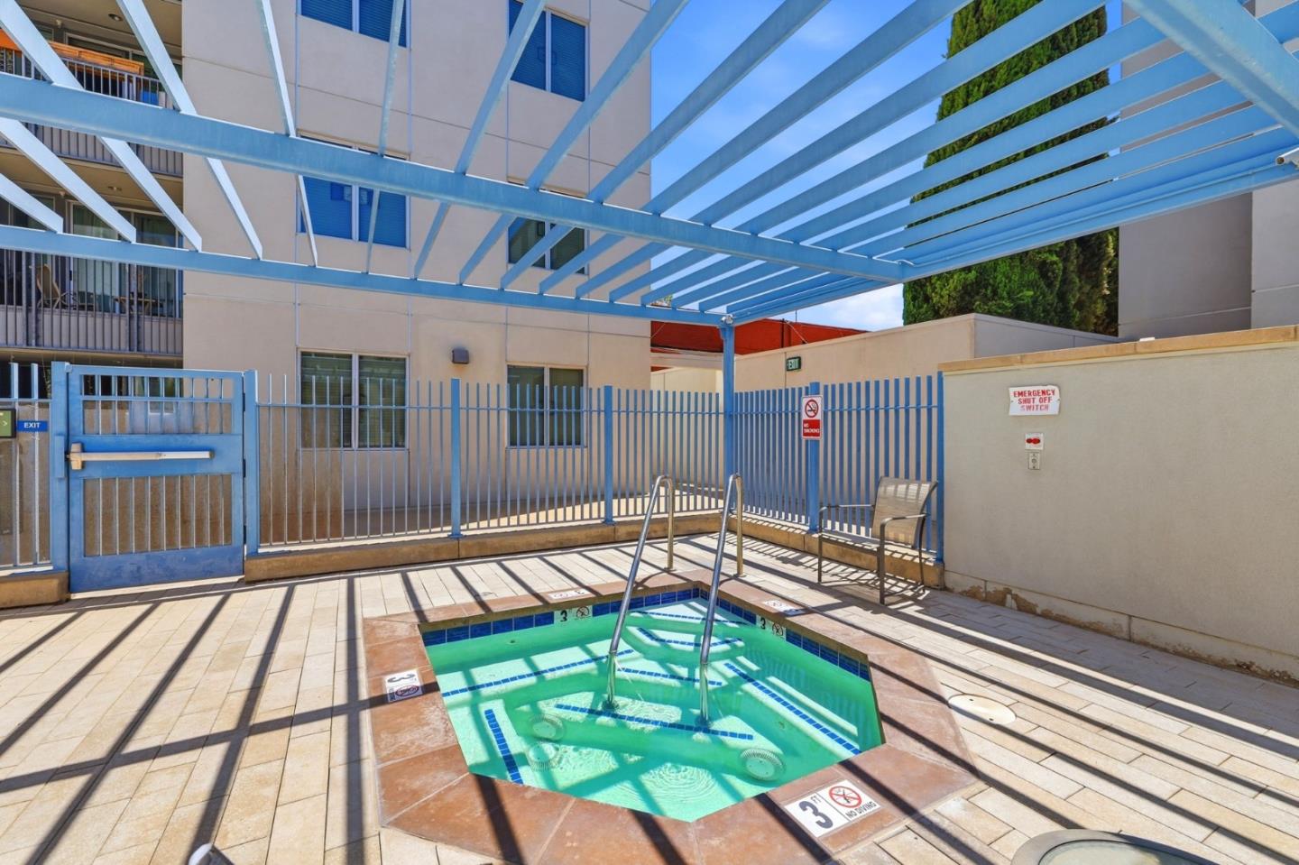 46 W Julian ST 427