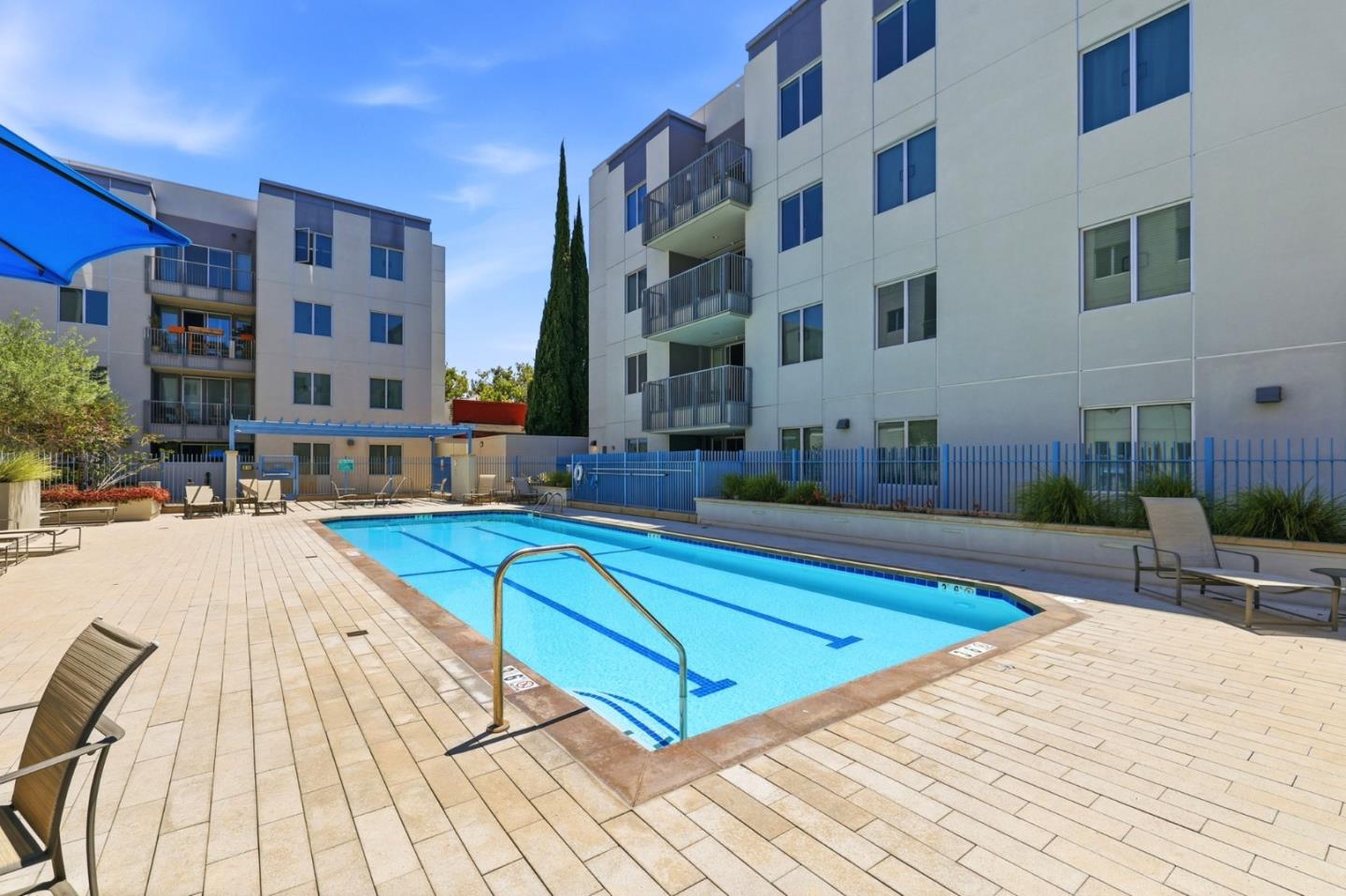 46 W Julian ST 427