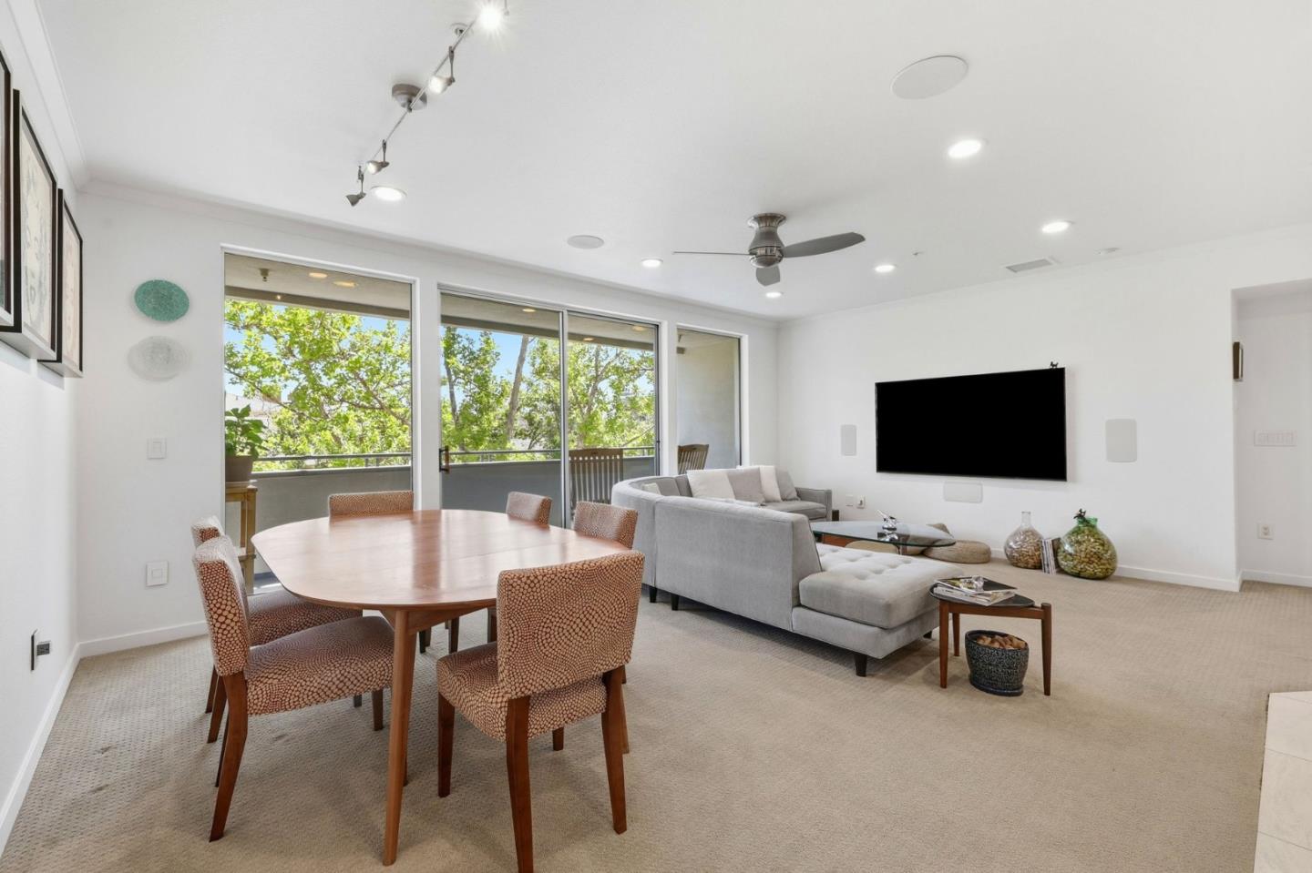 46 W Julian ST 427