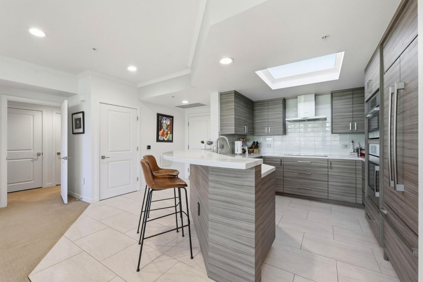 46 W Julian ST 427