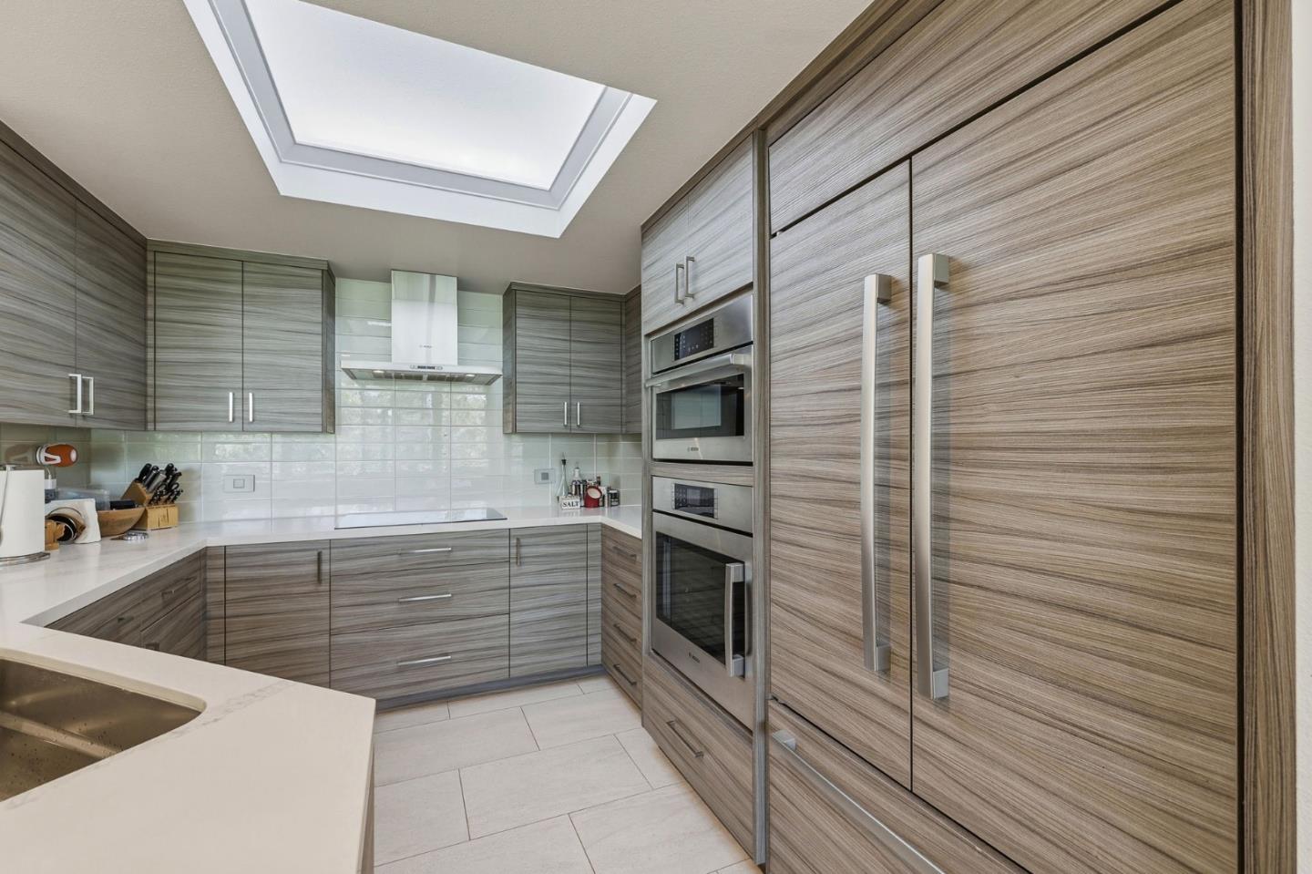 46 W Julian ST 427