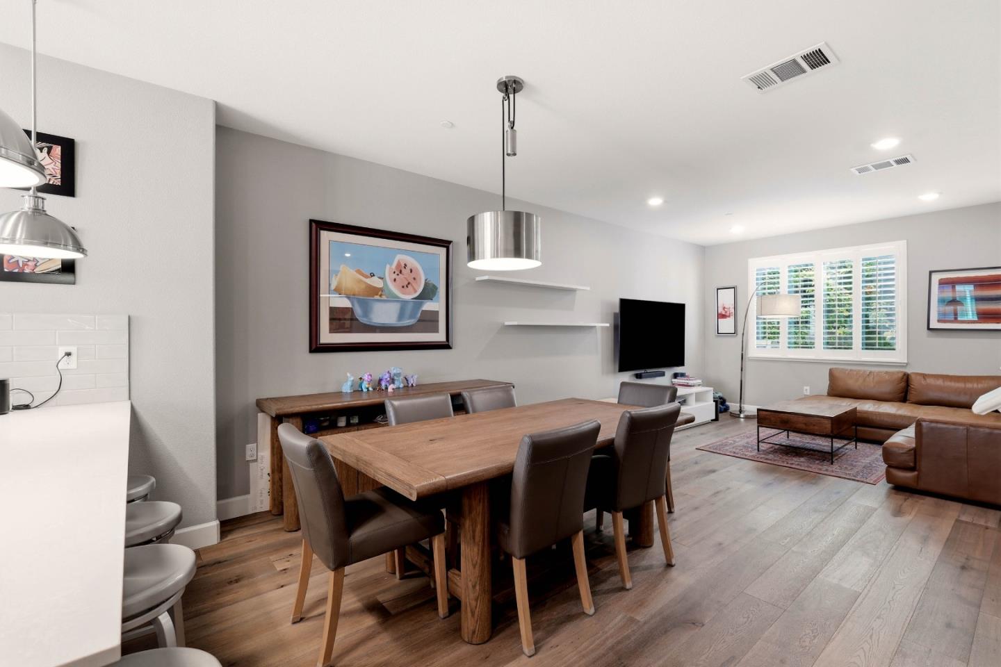 217 William Manly ST 3