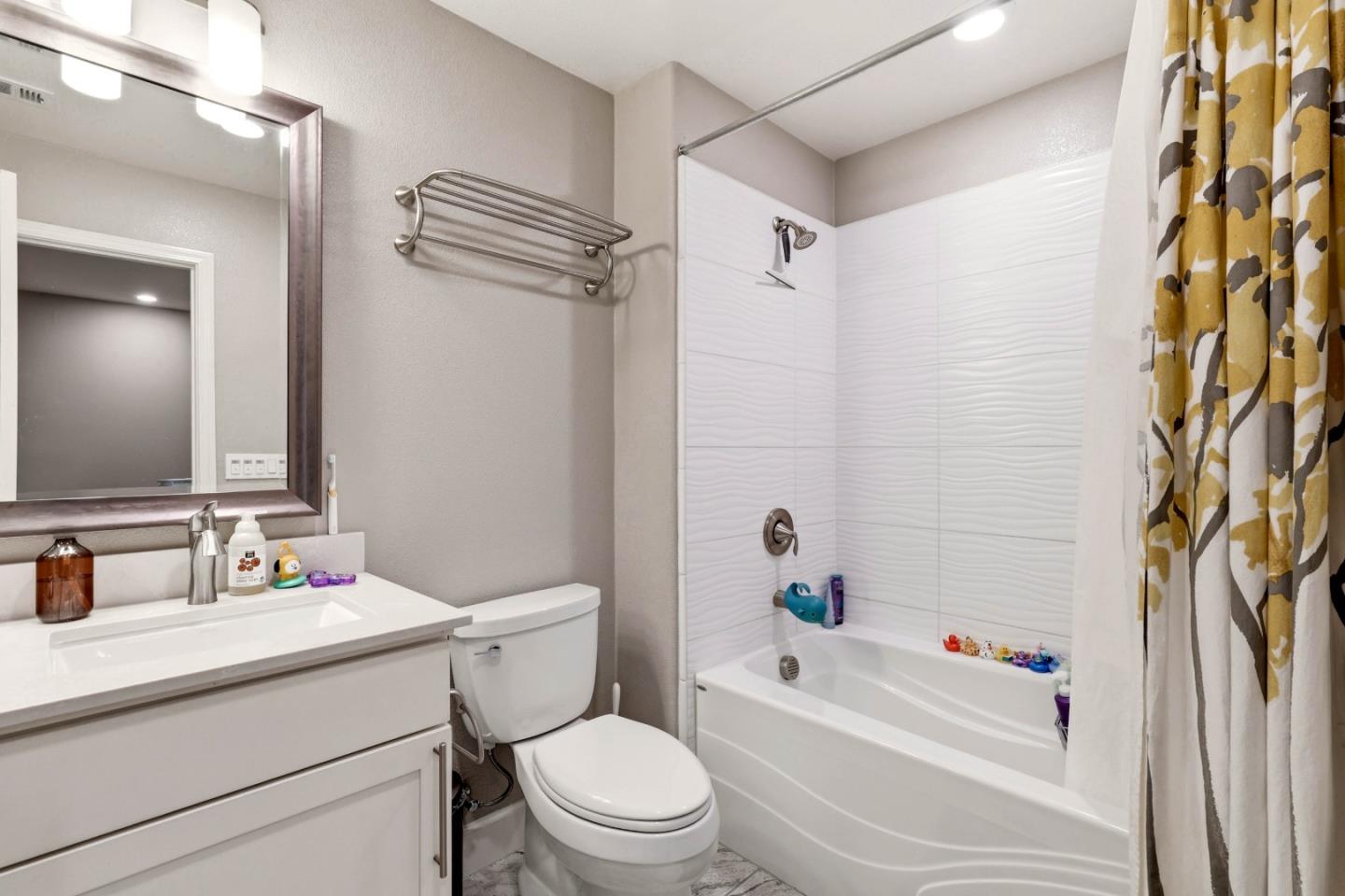 217 William Manly ST 3