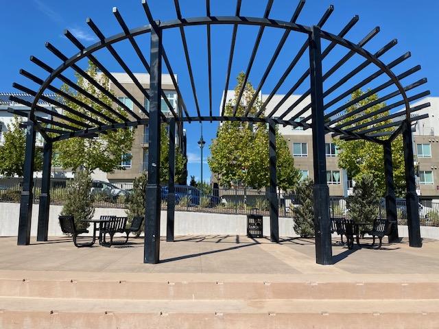 217 William Manly ST 3