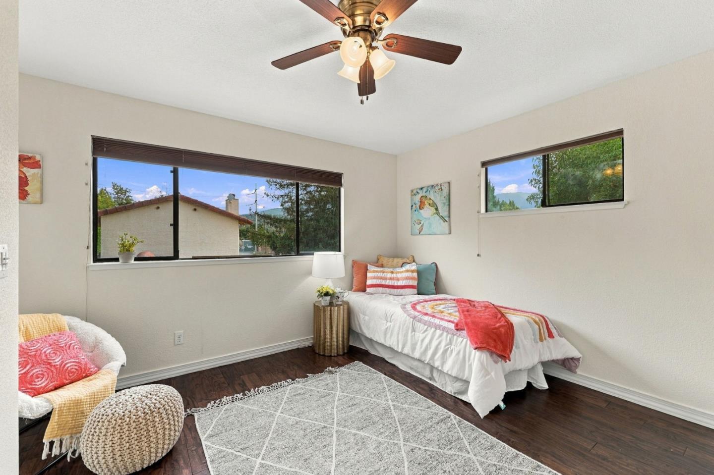 1601 Singletree WAY