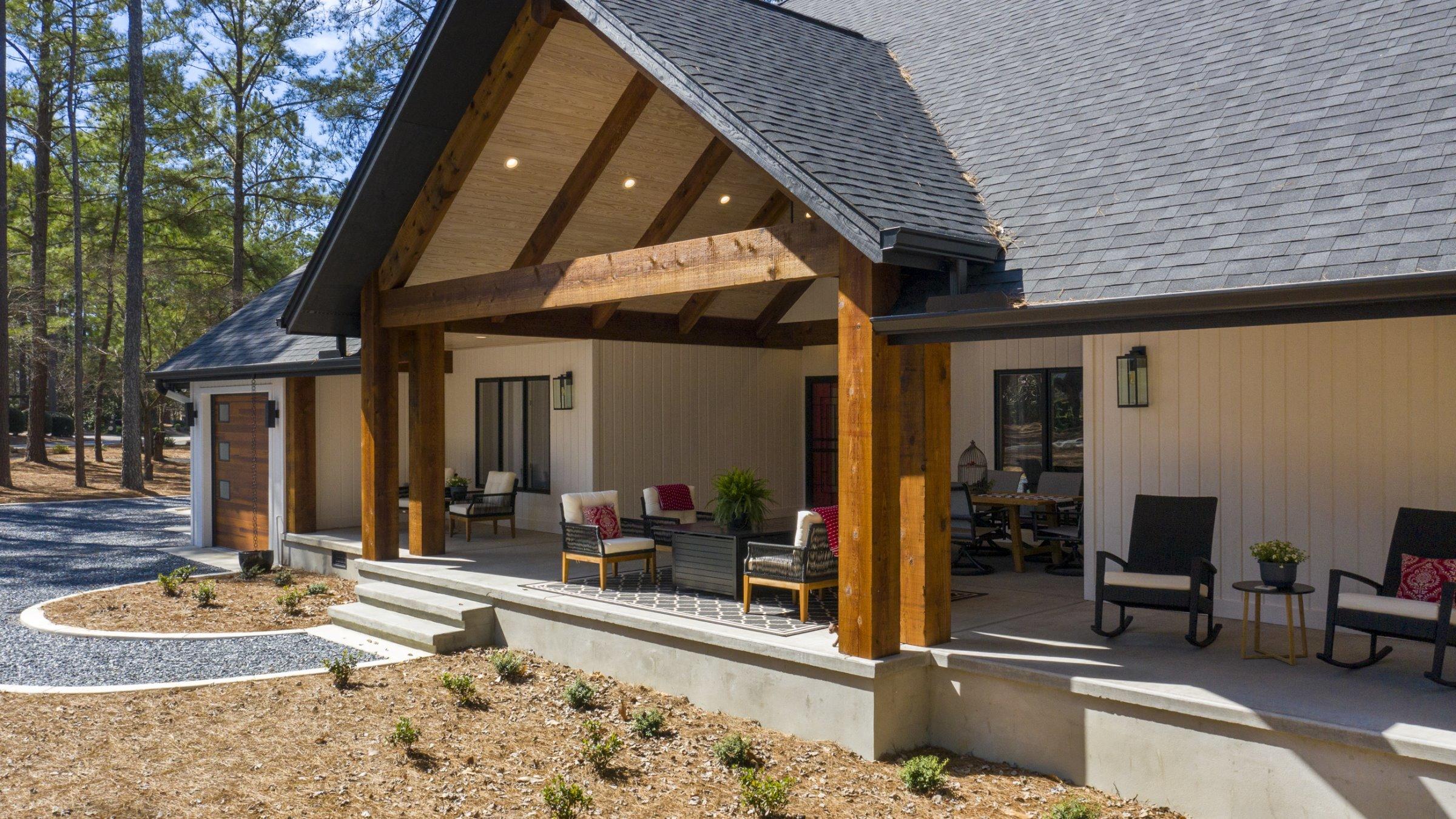 355 Lake Forest Drive SW