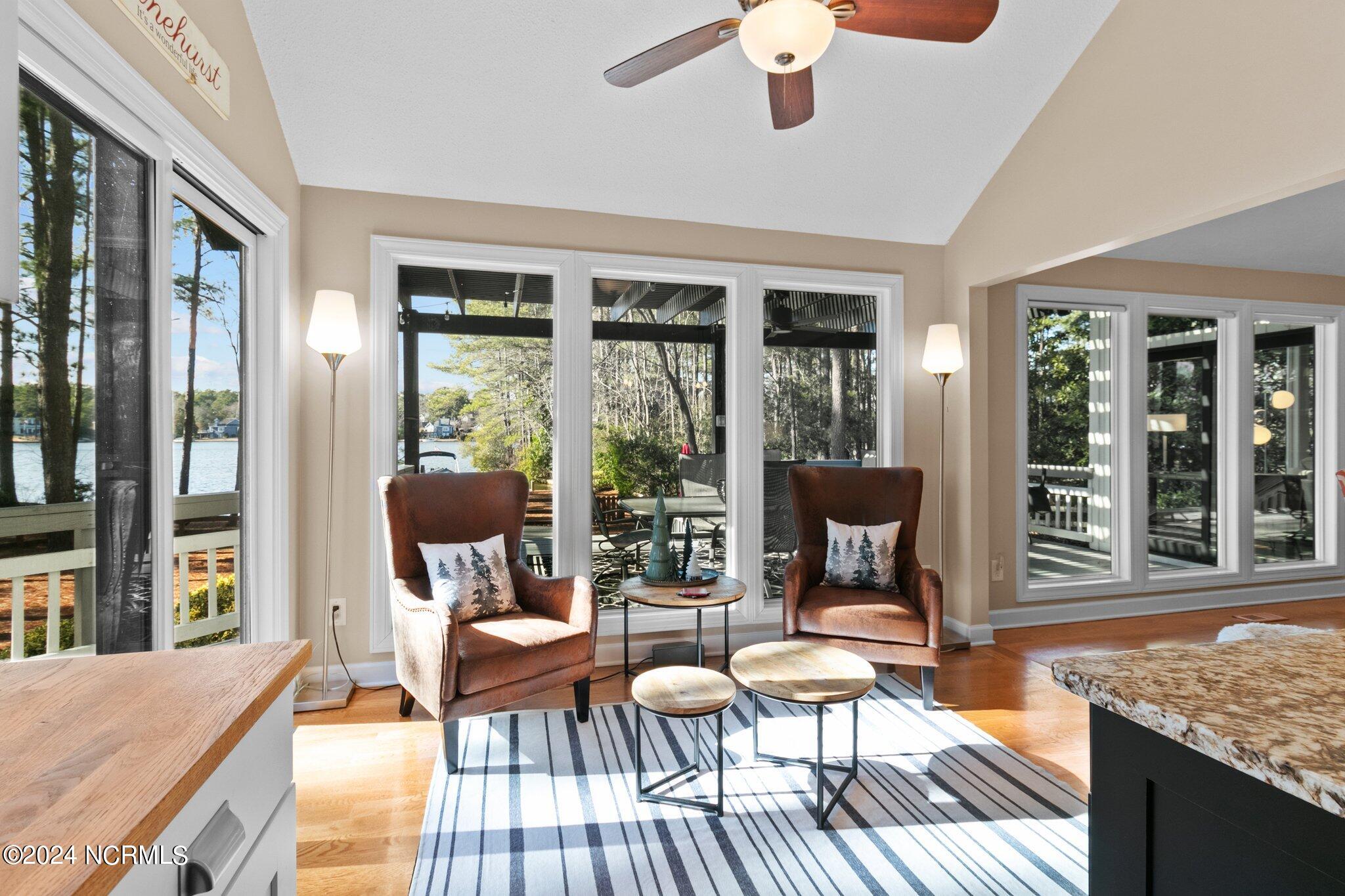 355 Lake Forest Drive SW