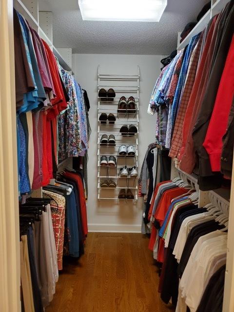 355 Lake Forest Drive SW