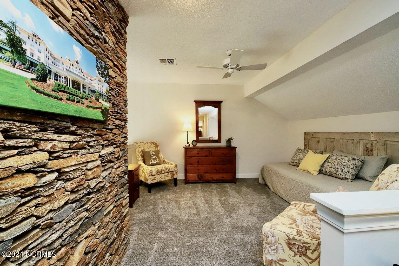 355 Lake Forest Drive SW