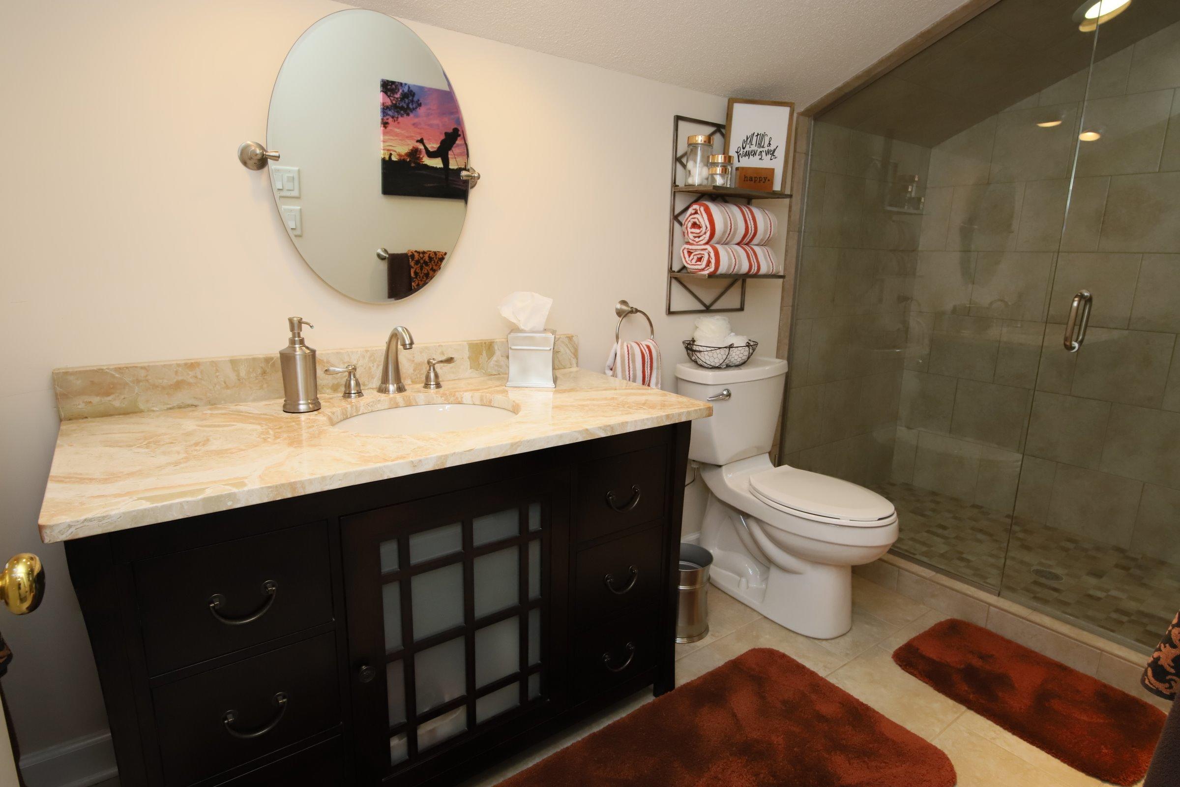 355 Lake Forest Drive SW