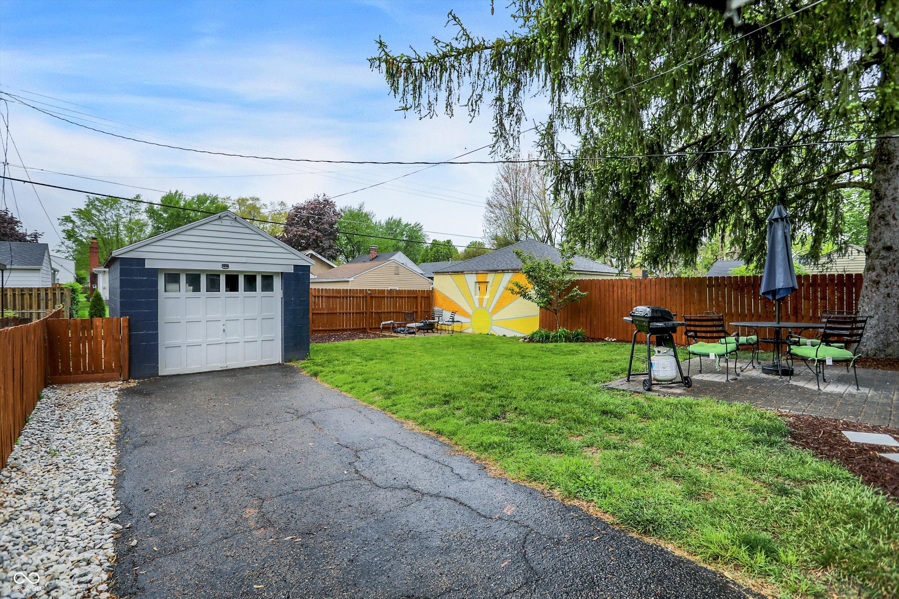 6106 Evanston Avenue