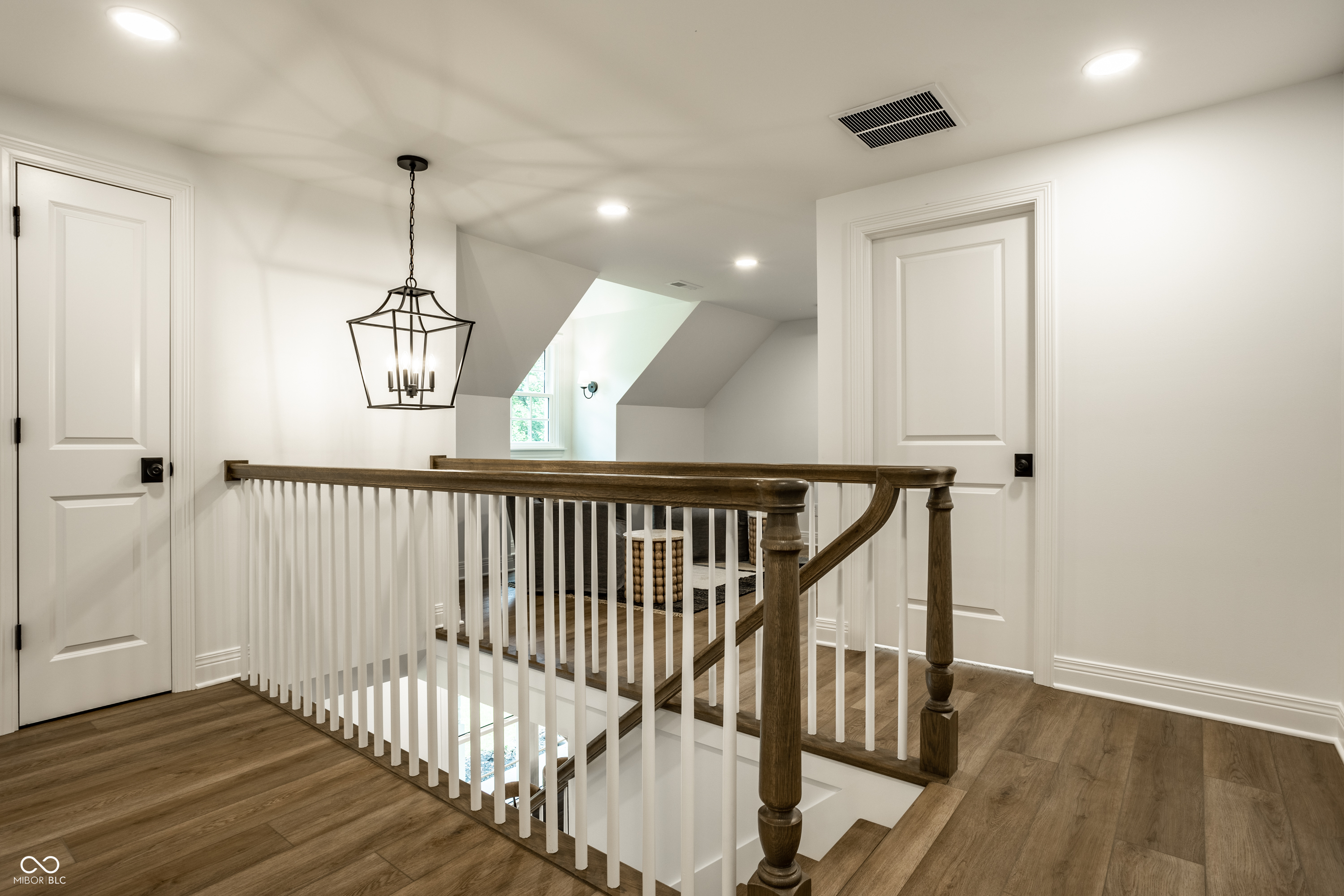 7105 Sylvan Ridge Road