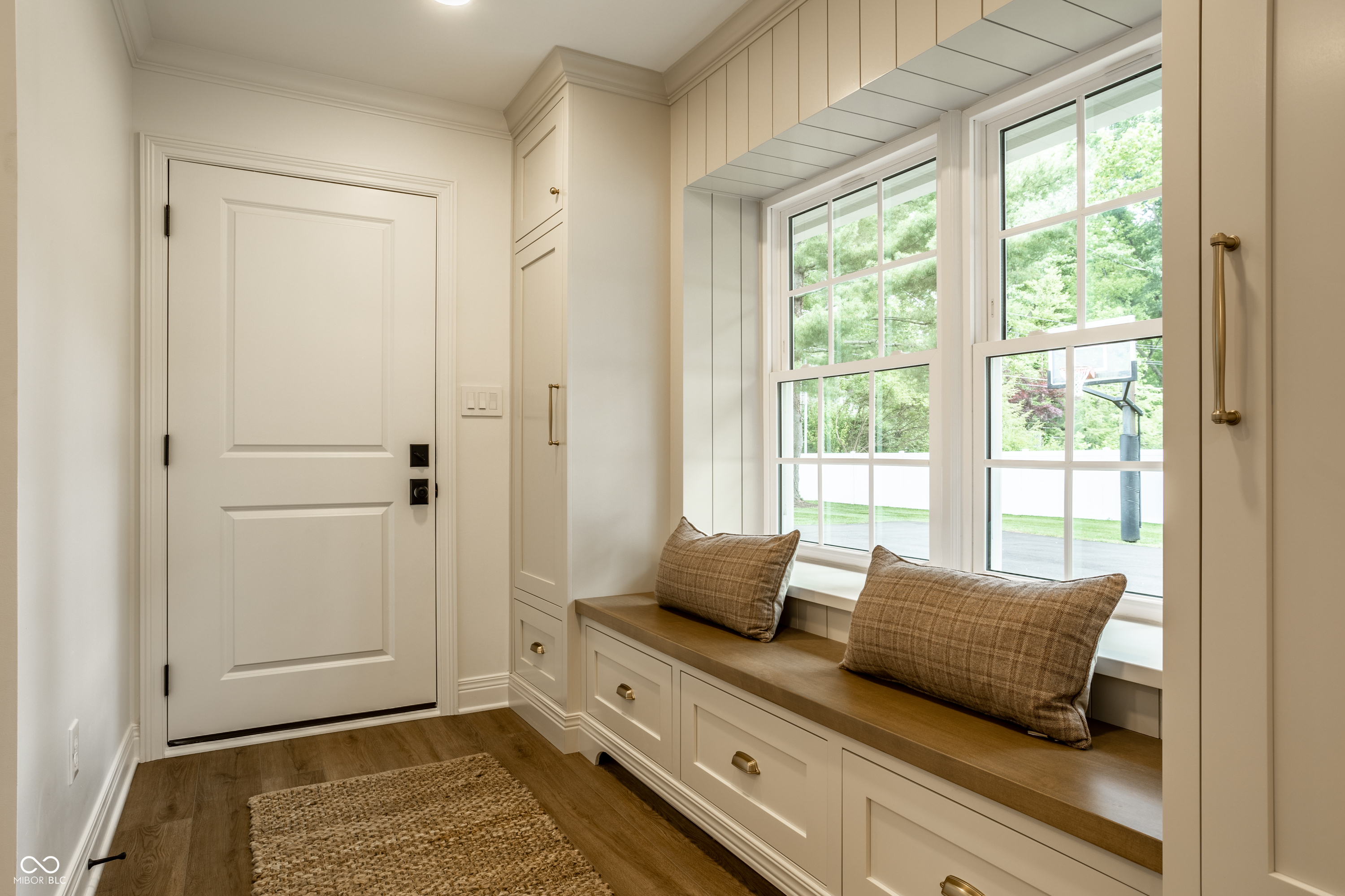 7105 Sylvan Ridge Road