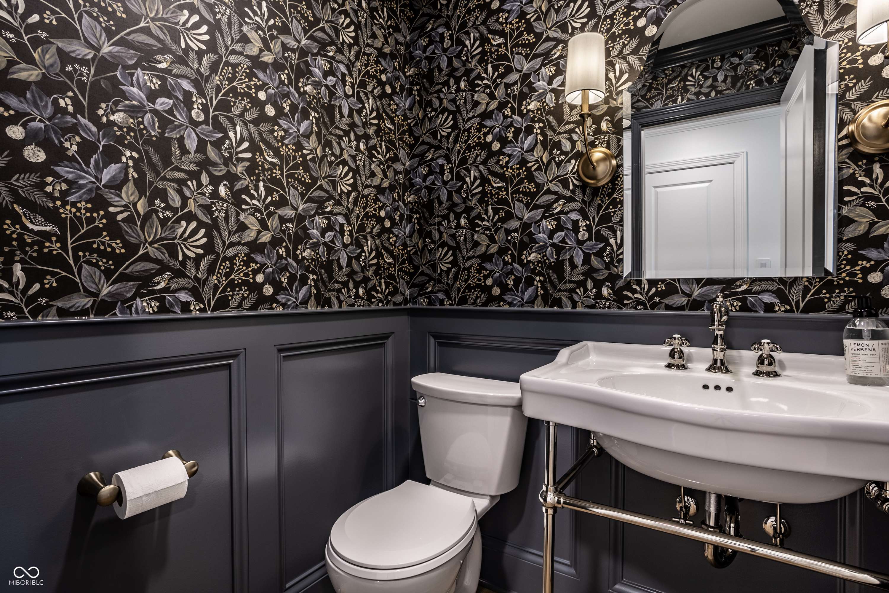 7105 Sylvan Ridge Road