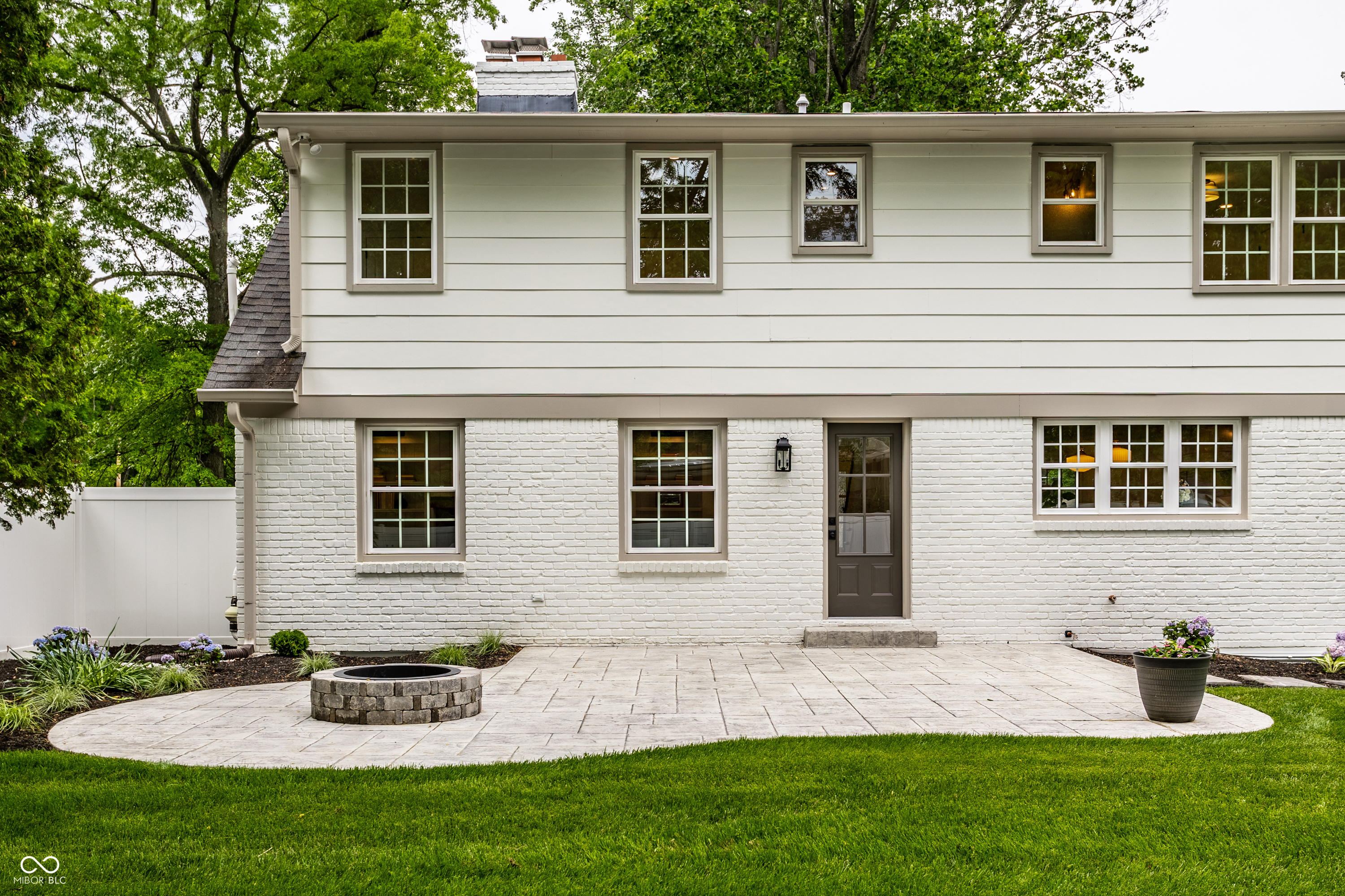 7105 Sylvan Ridge Road