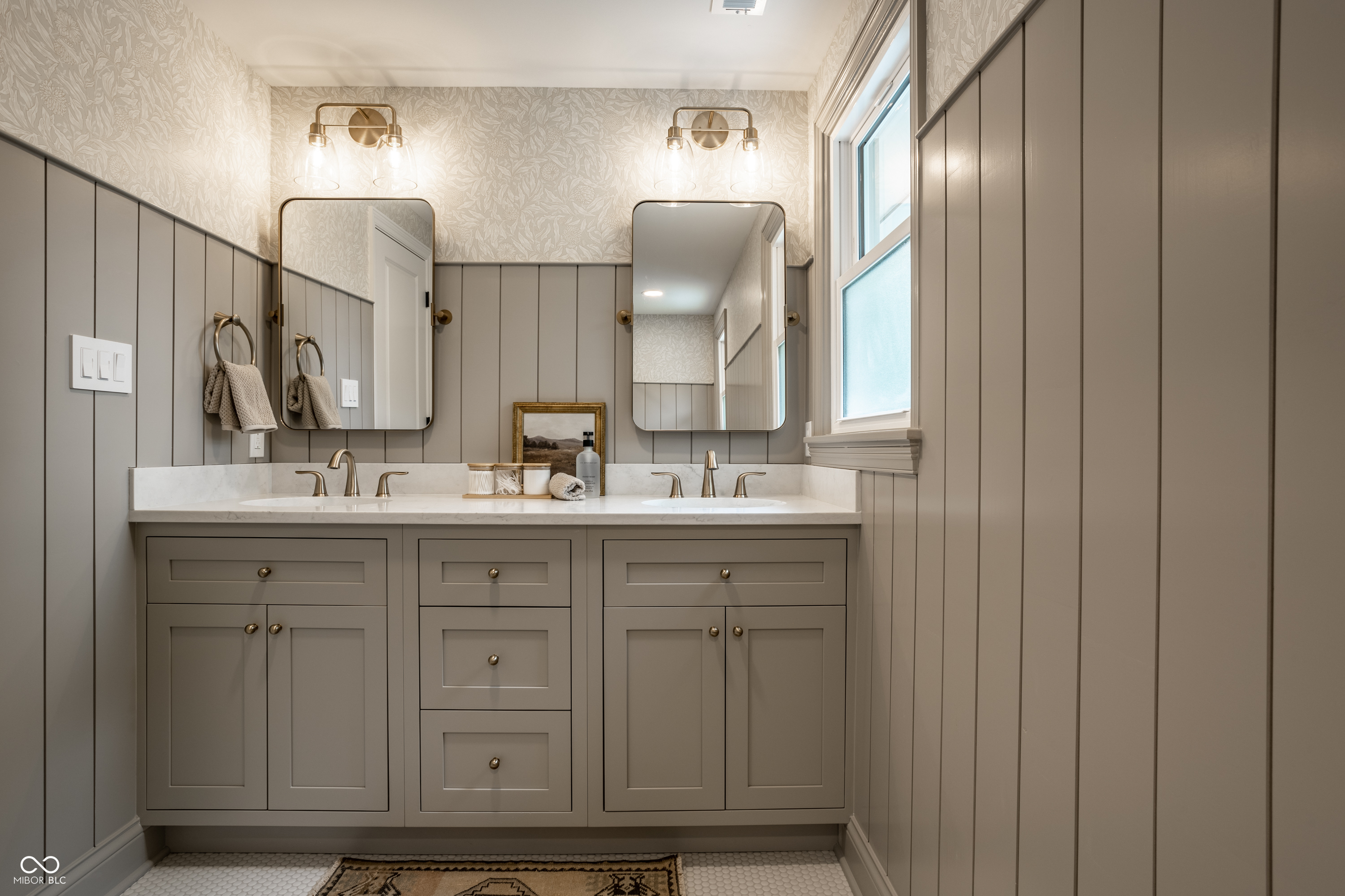 7105 Sylvan Ridge Road