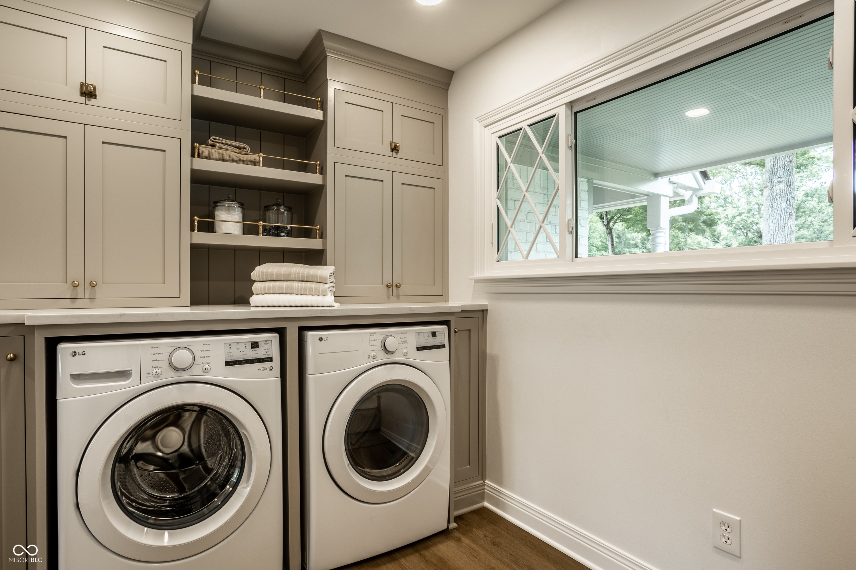 7105 Sylvan Ridge Road