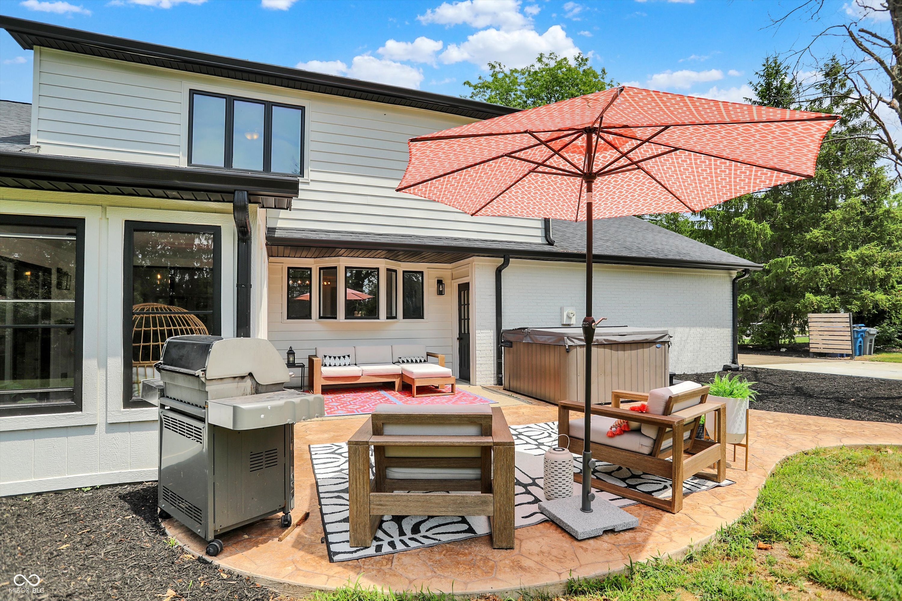 5091 Woodfield Drive