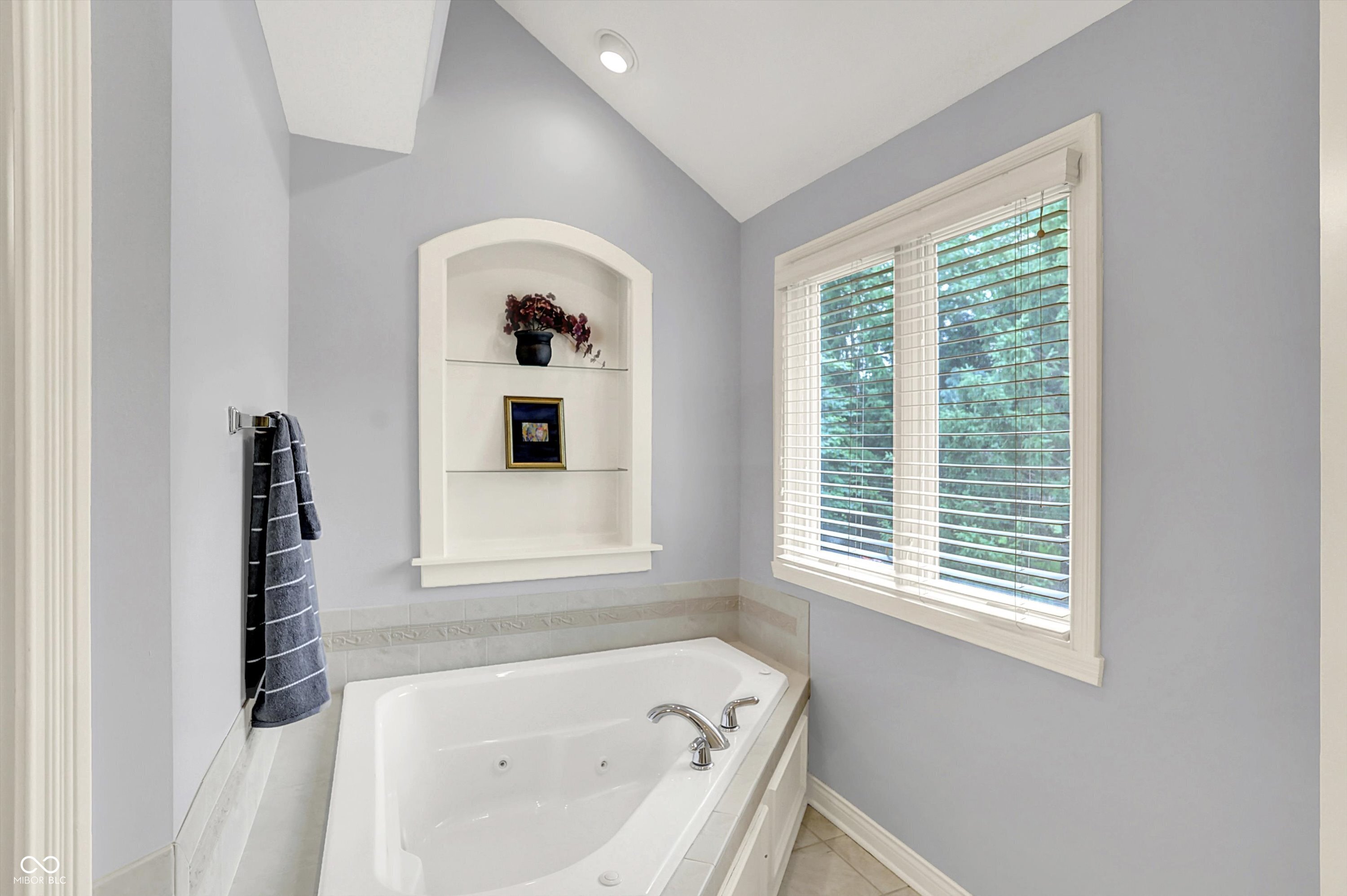 9811 Buttondown Lane