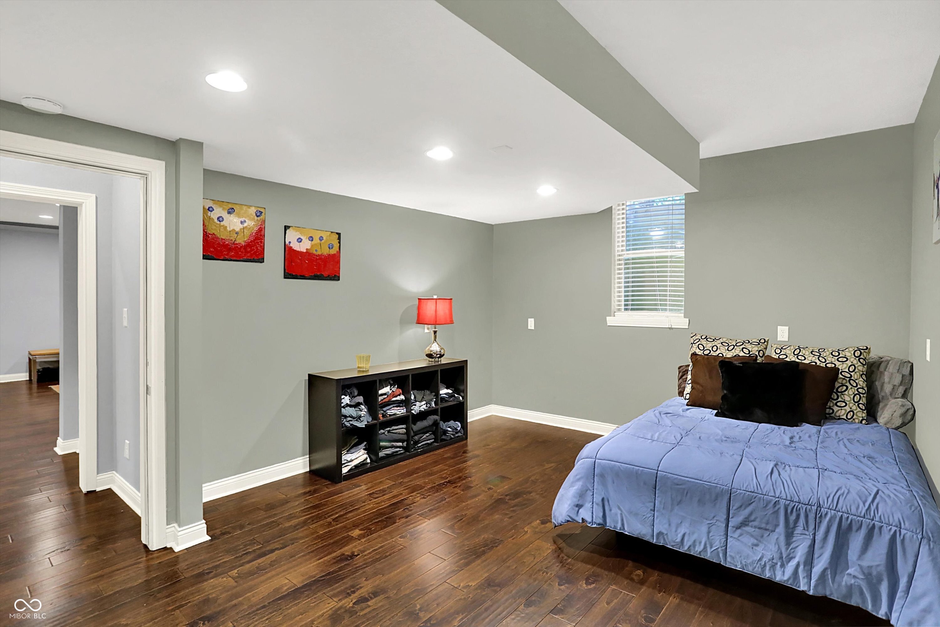 9811 Buttondown Lane