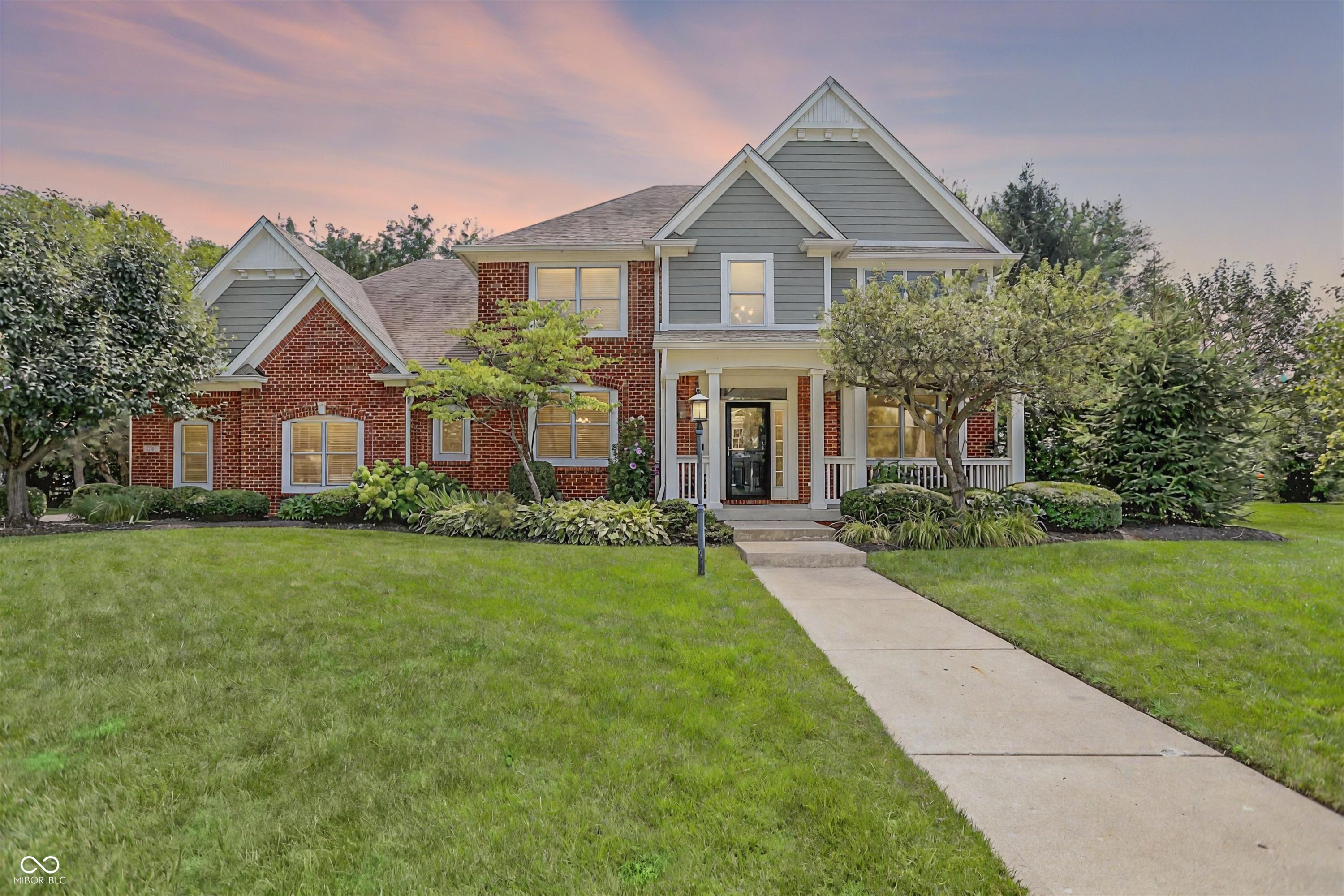 9811 Buttondown Lane