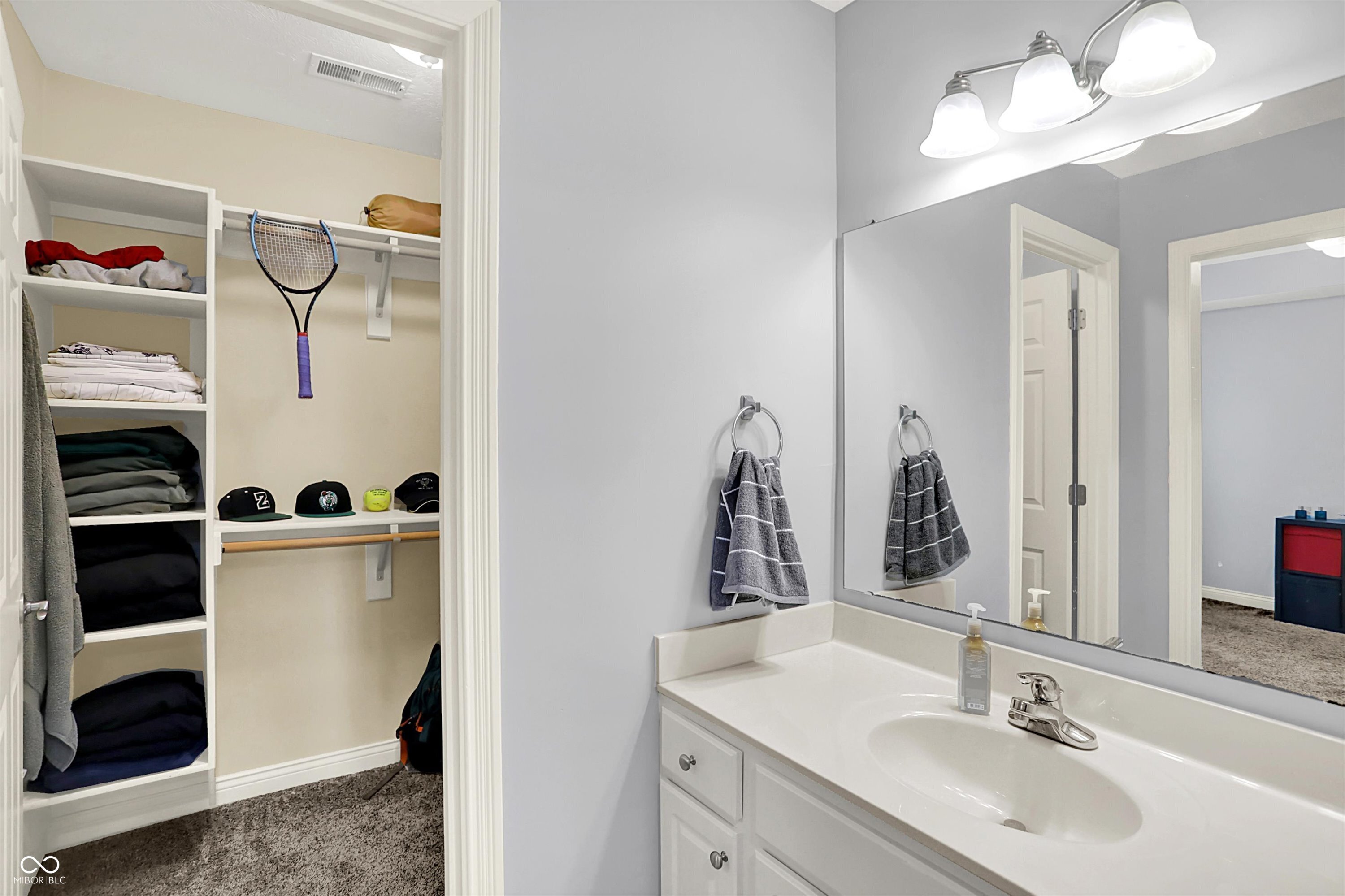 9811 Buttondown Lane