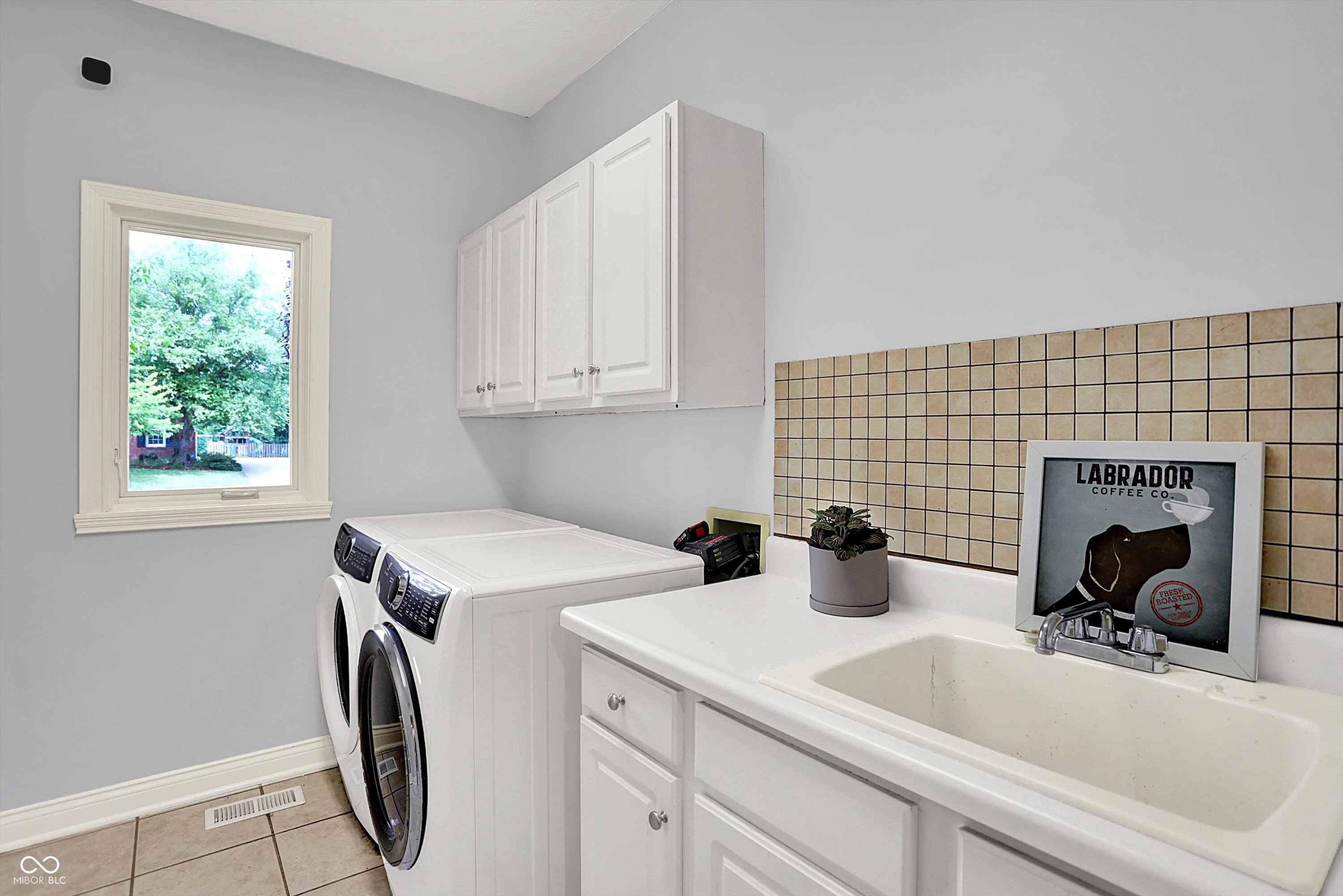 9811 Buttondown Lane