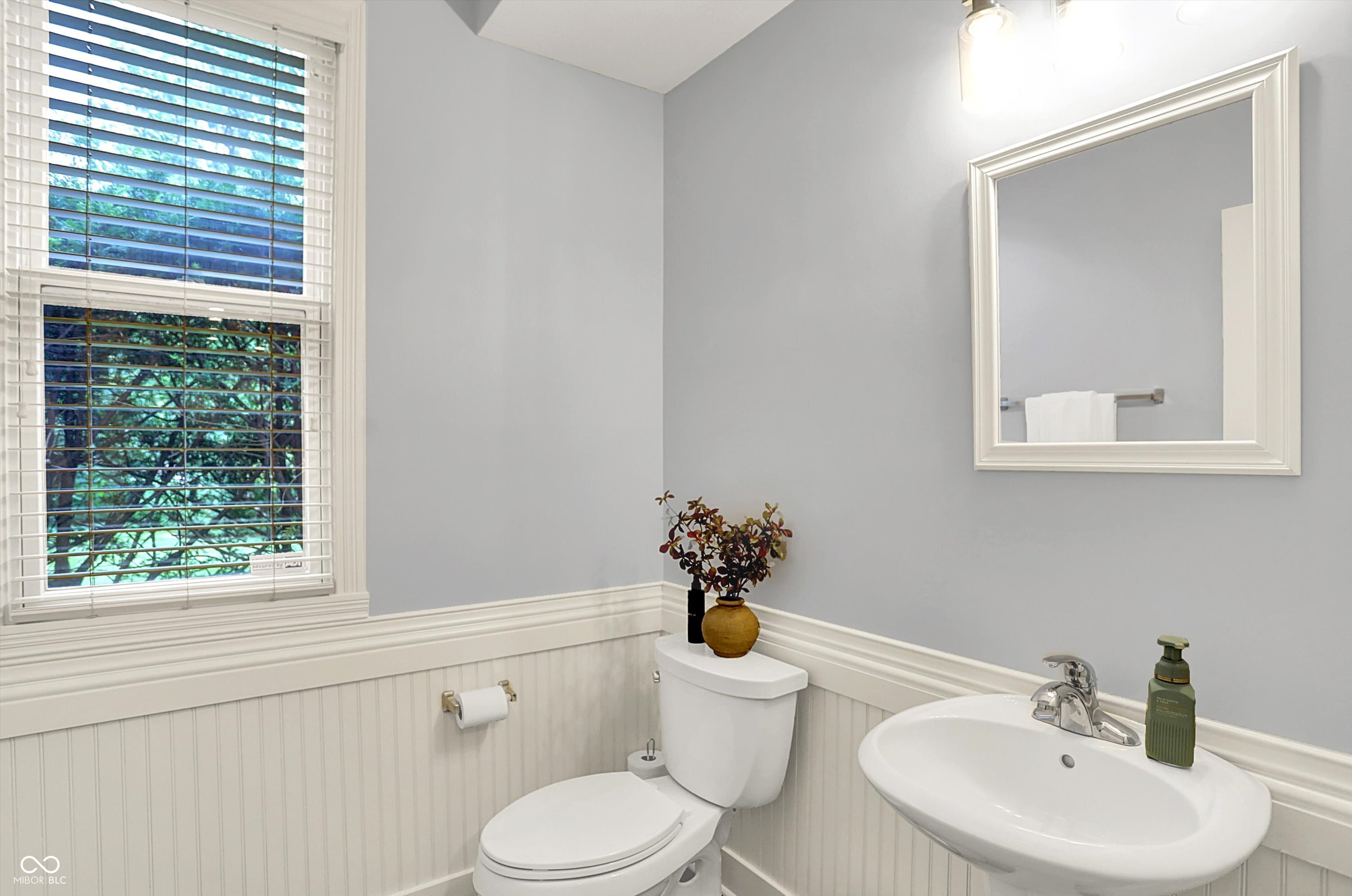 9811 Buttondown Lane