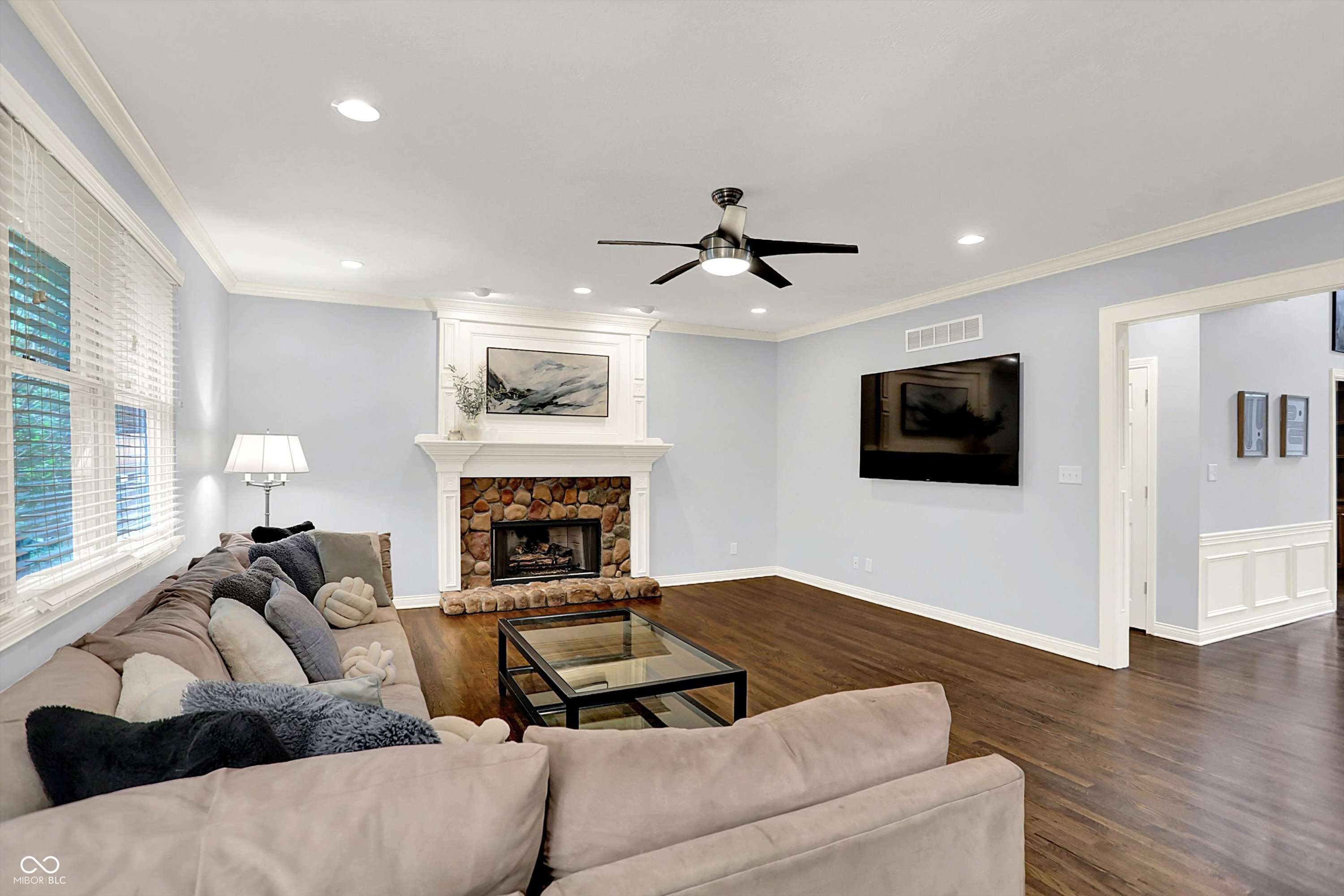 9811 Buttondown Lane