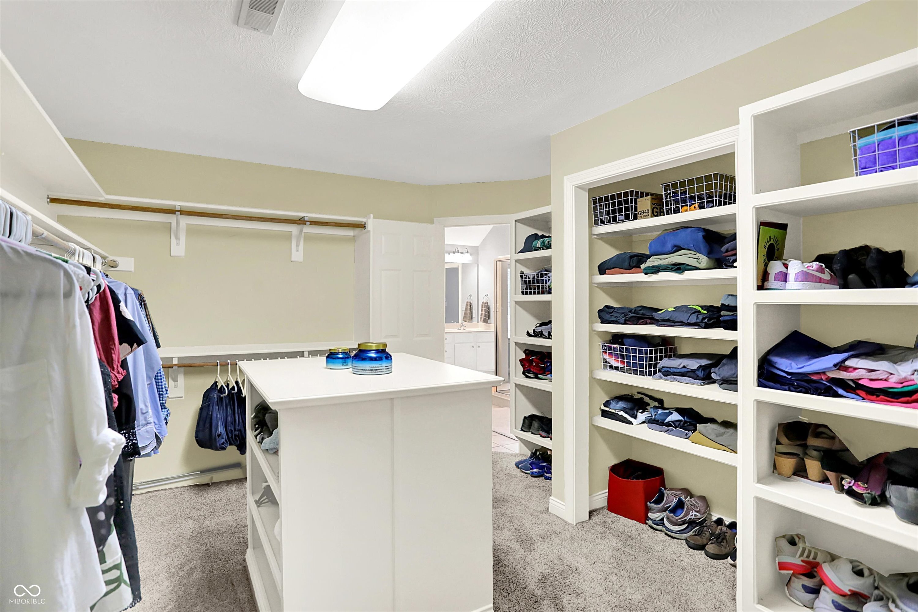 9811 Buttondown Lane