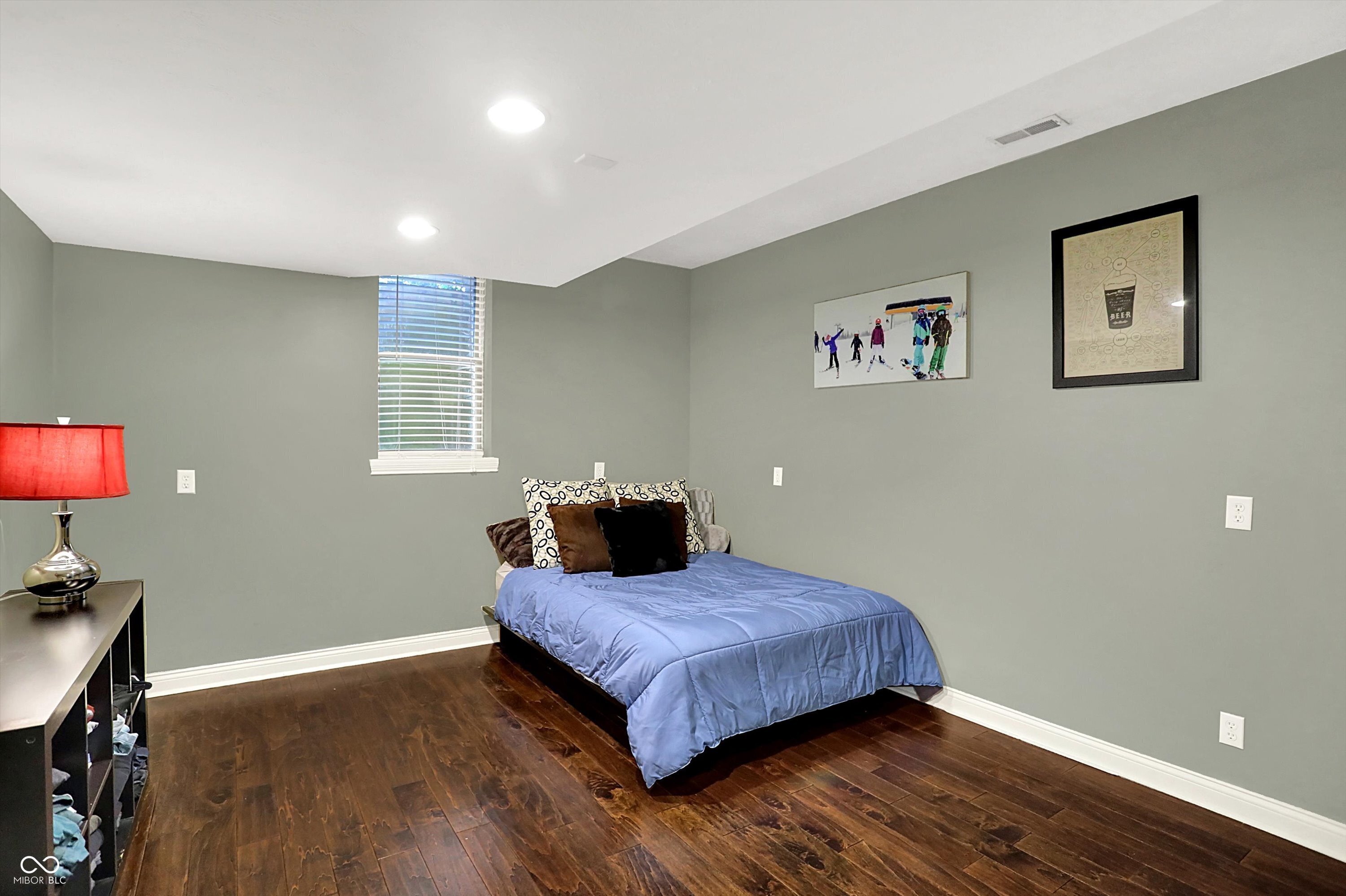 9811 Buttondown Lane