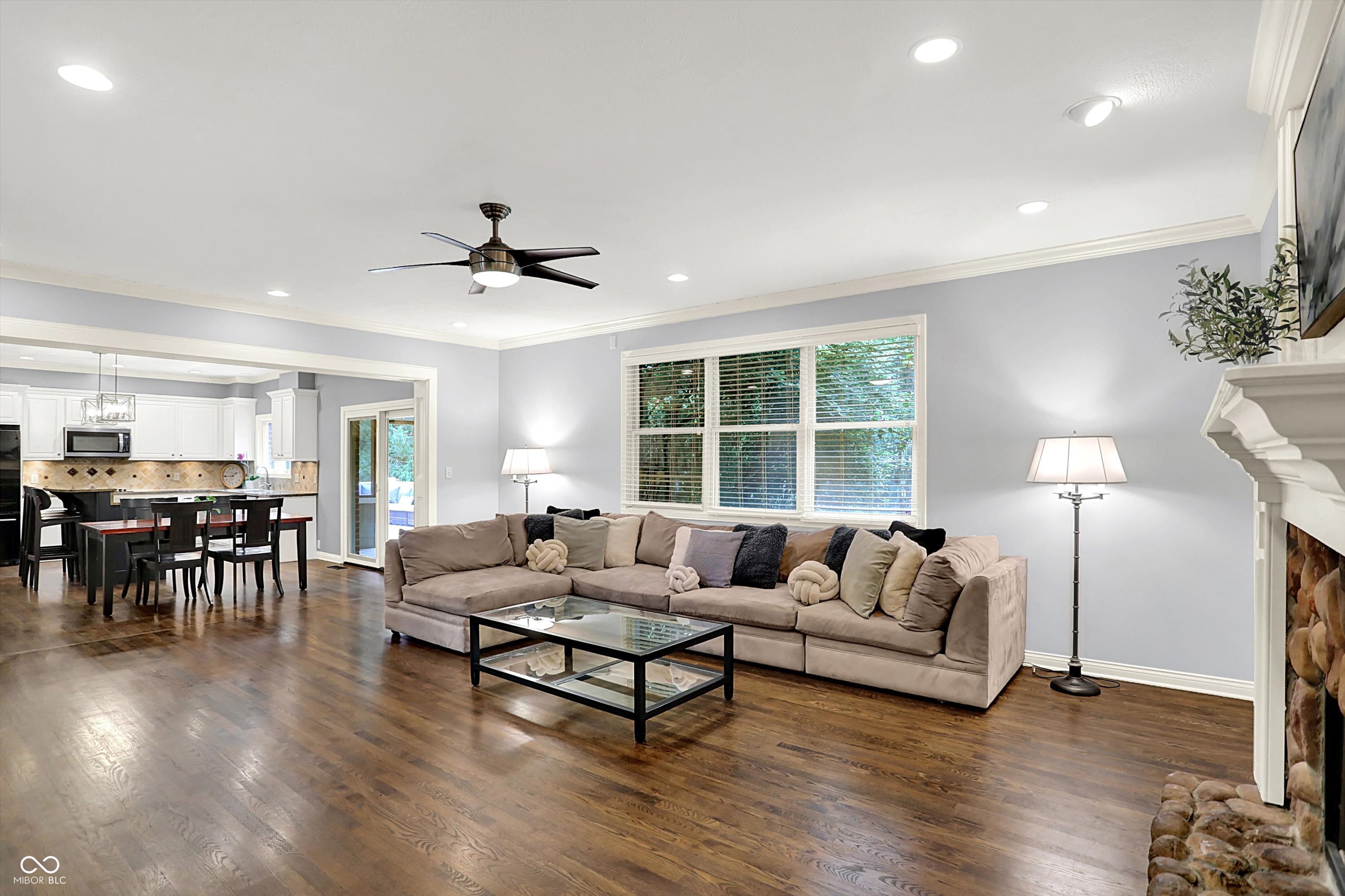 9811 Buttondown Lane