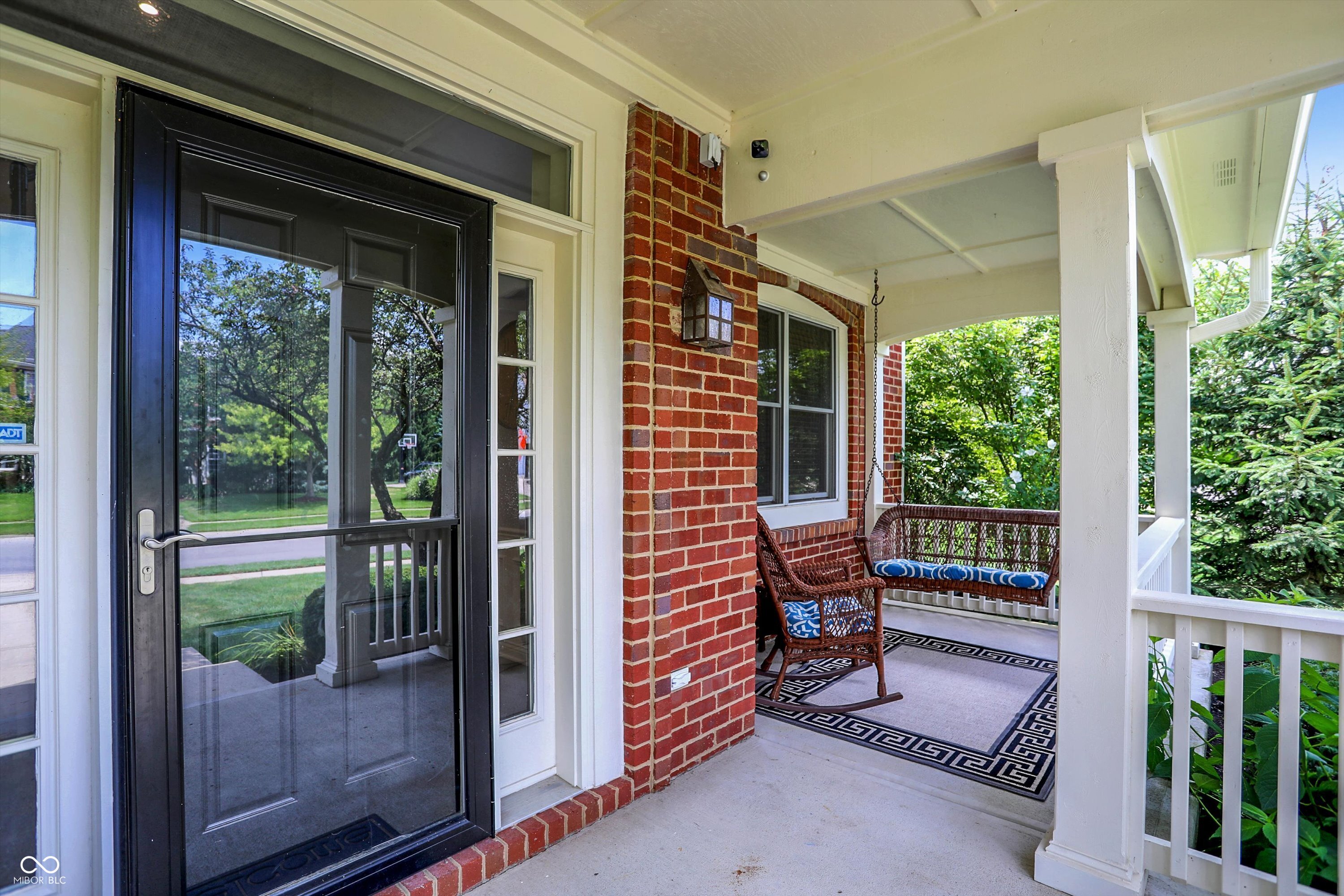 9811 Buttondown Lane