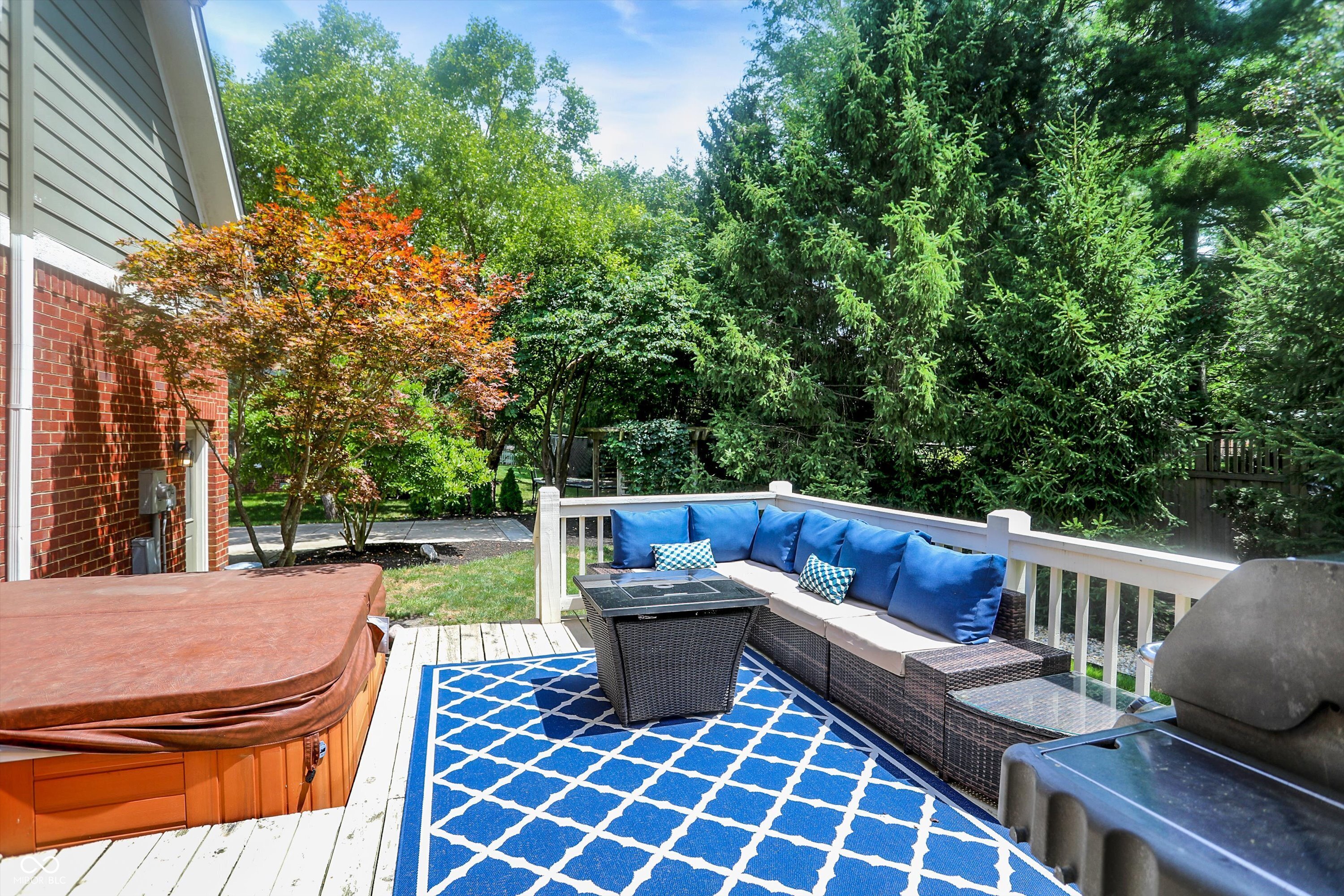 9811 Buttondown Lane