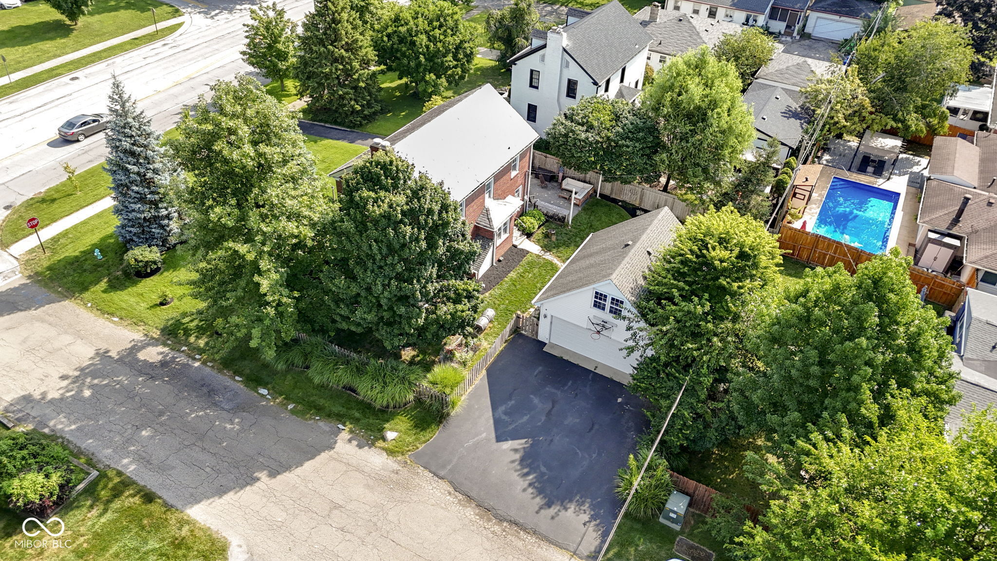 2501 Kessler Blvd E Drive