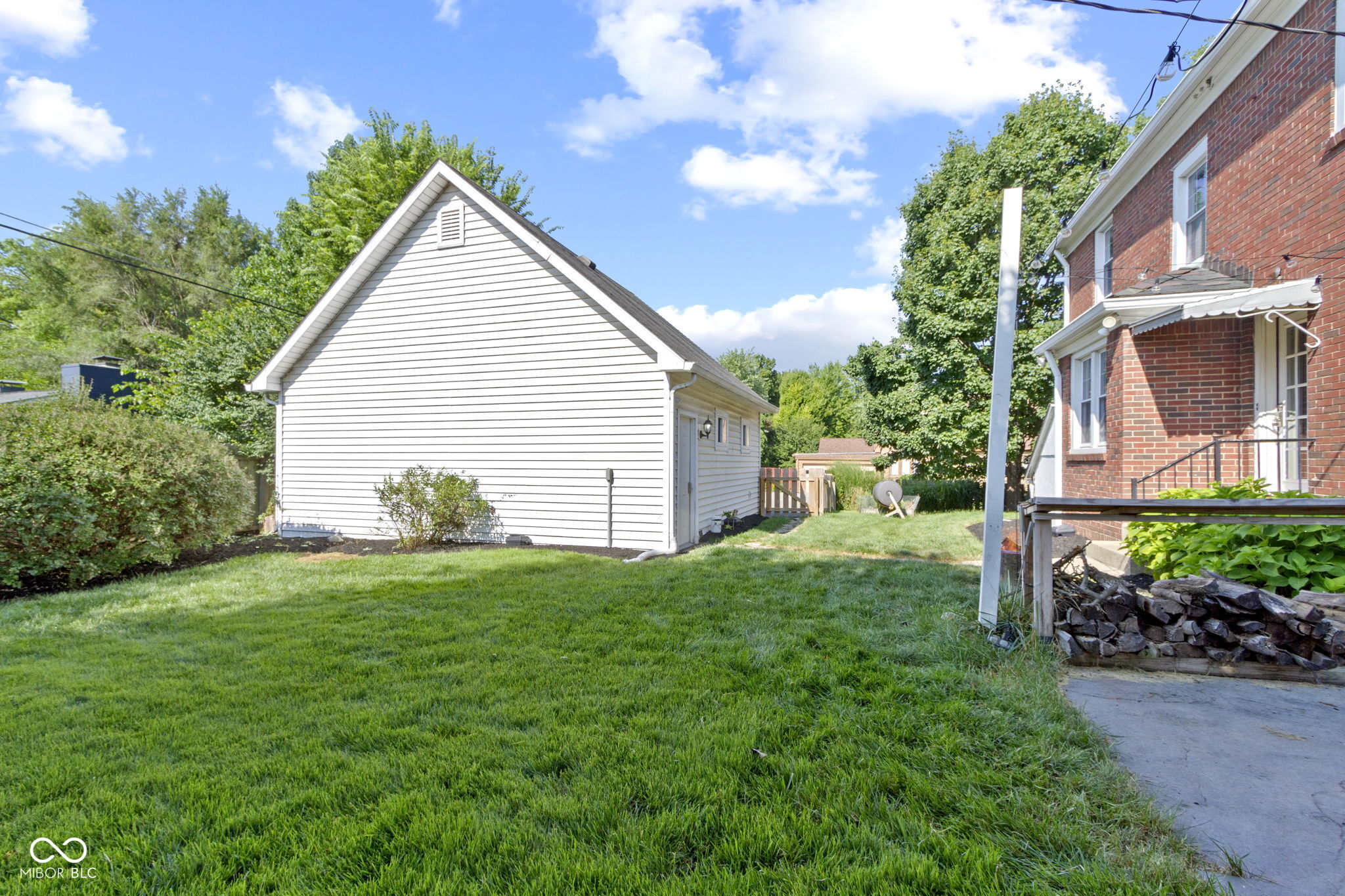 2501 Kessler Blvd E Drive