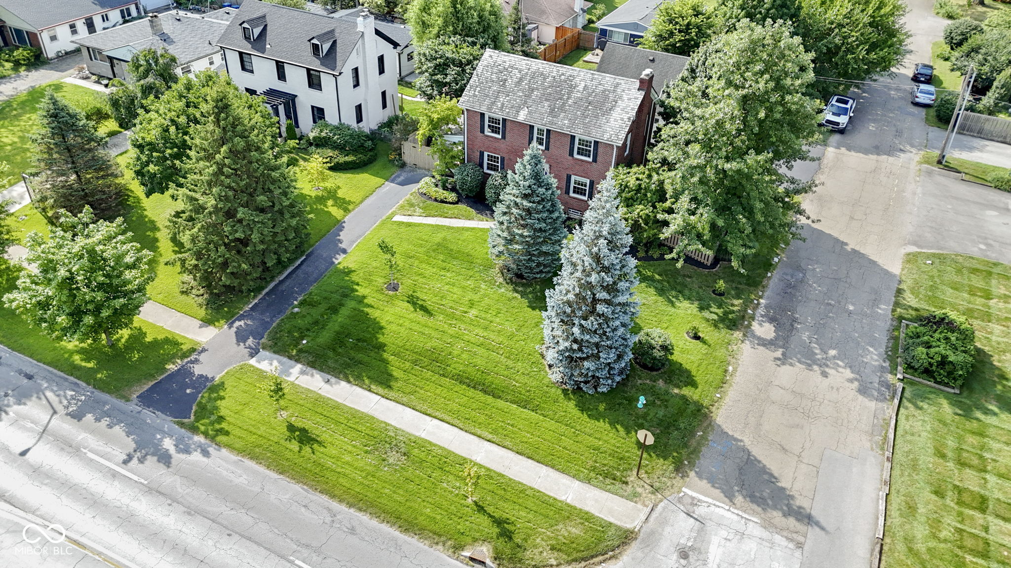 2501 Kessler Blvd E Drive
