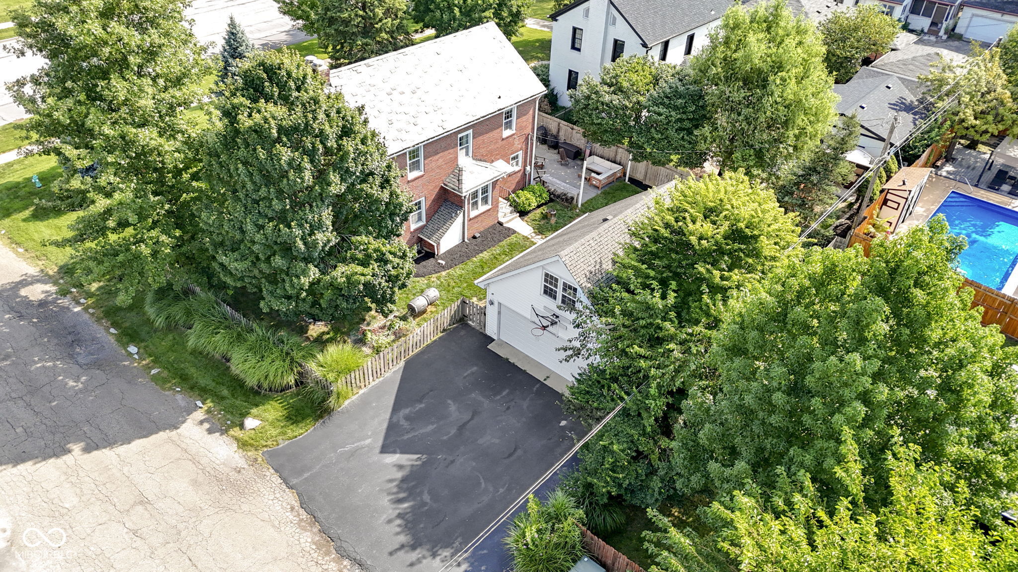 2501 Kessler Blvd E Drive