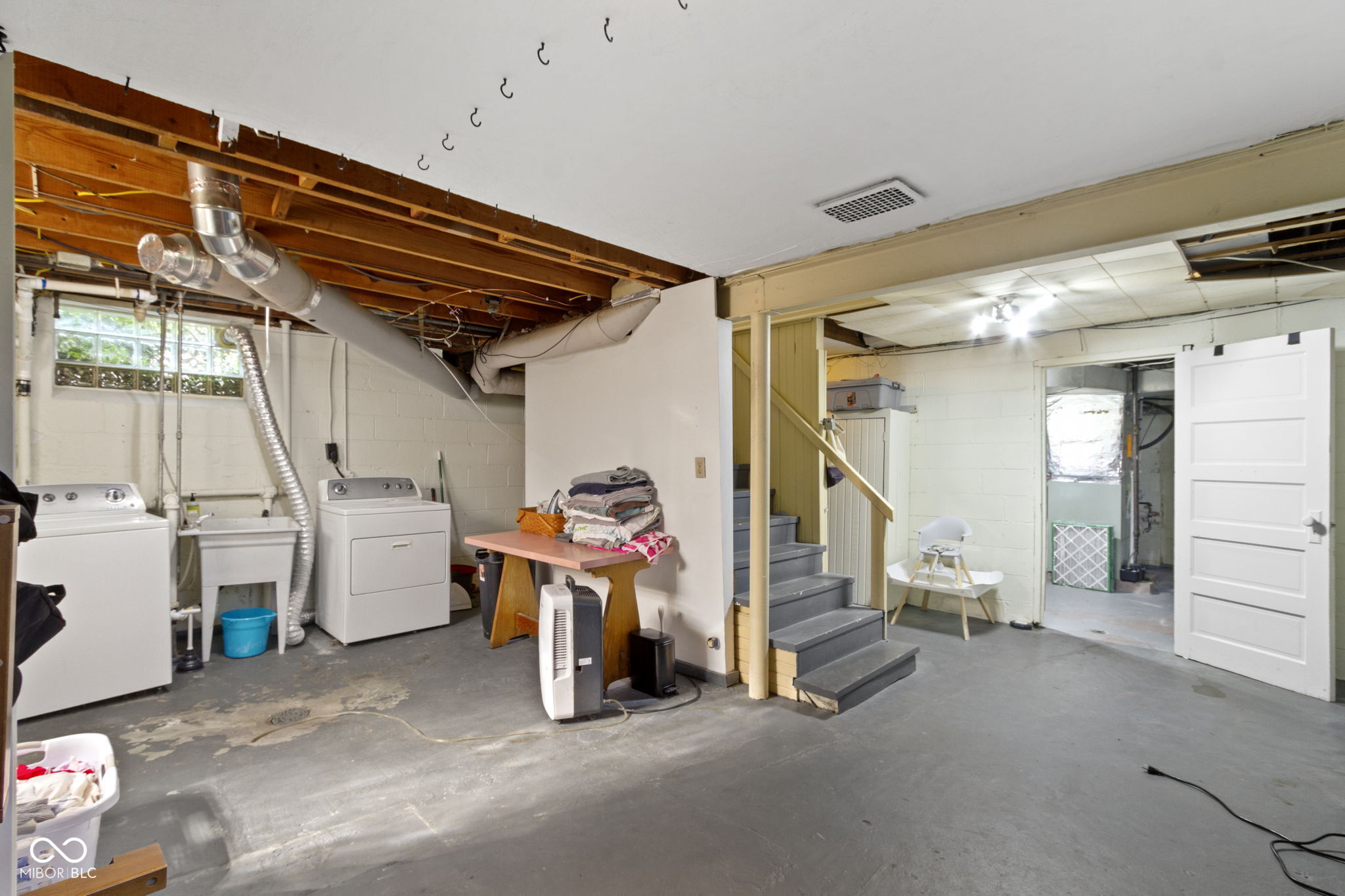 2501 Kessler Blvd E Drive