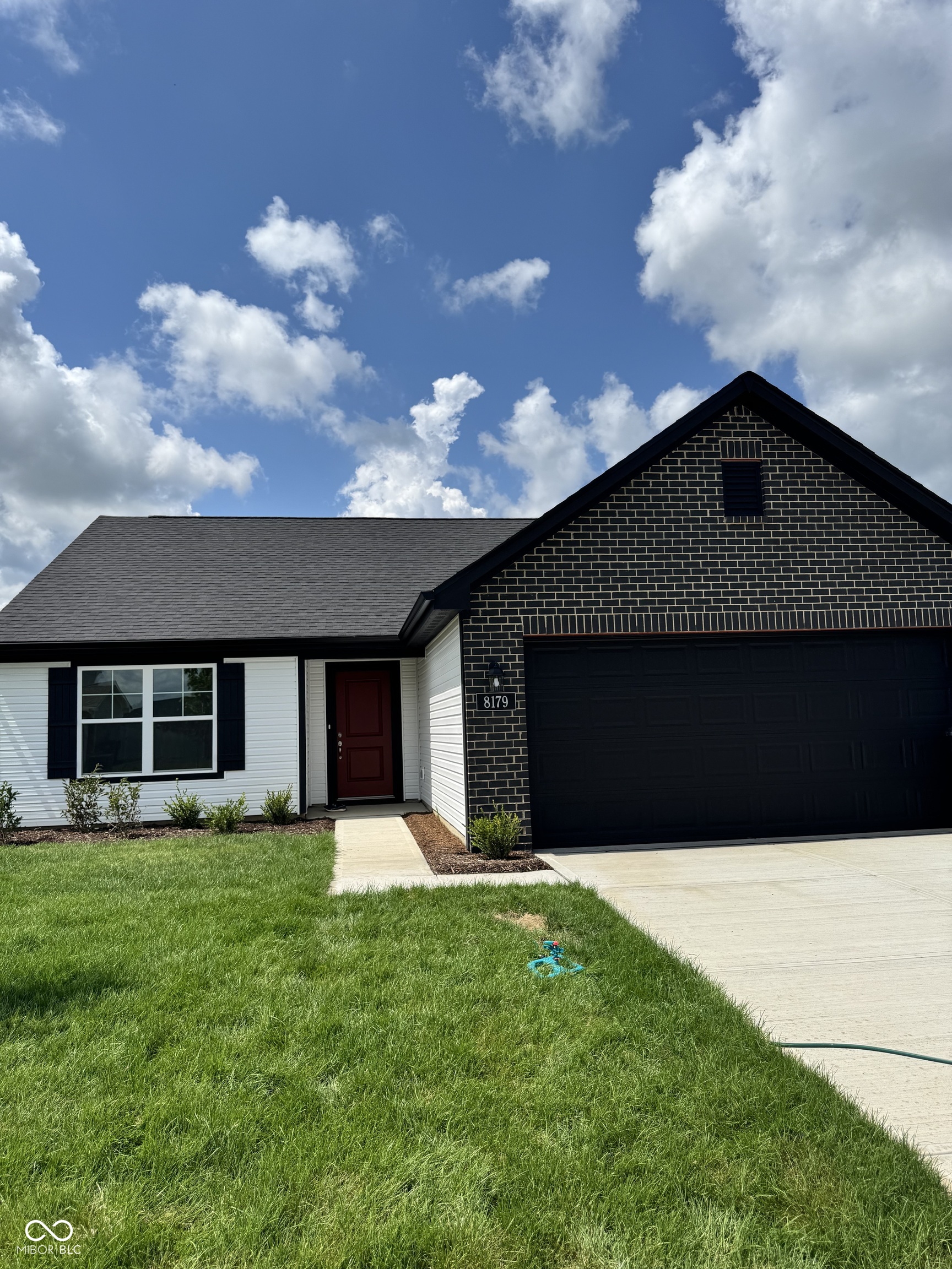 8179 Clary Lane