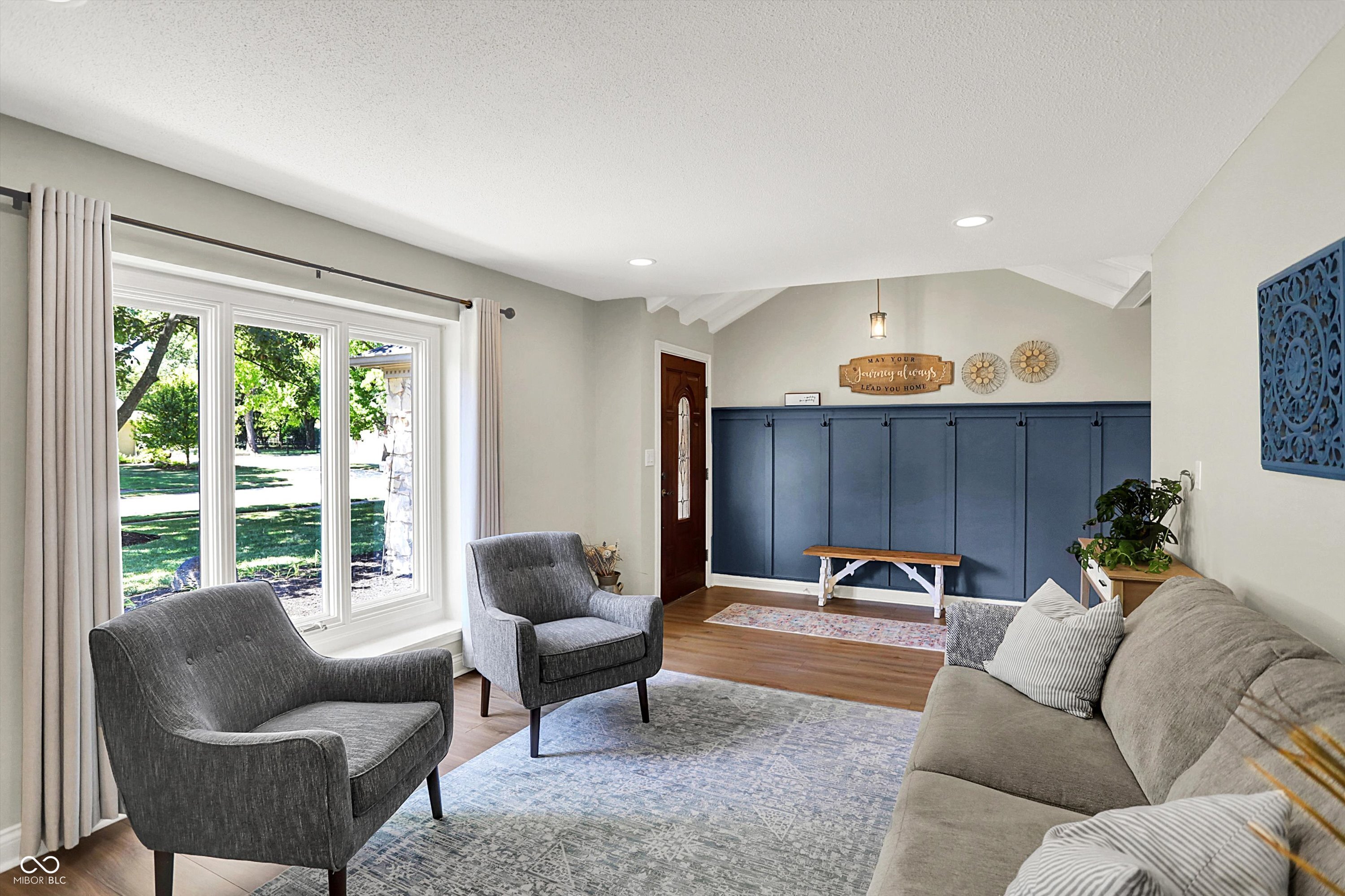 10913 Pleasantview Drive