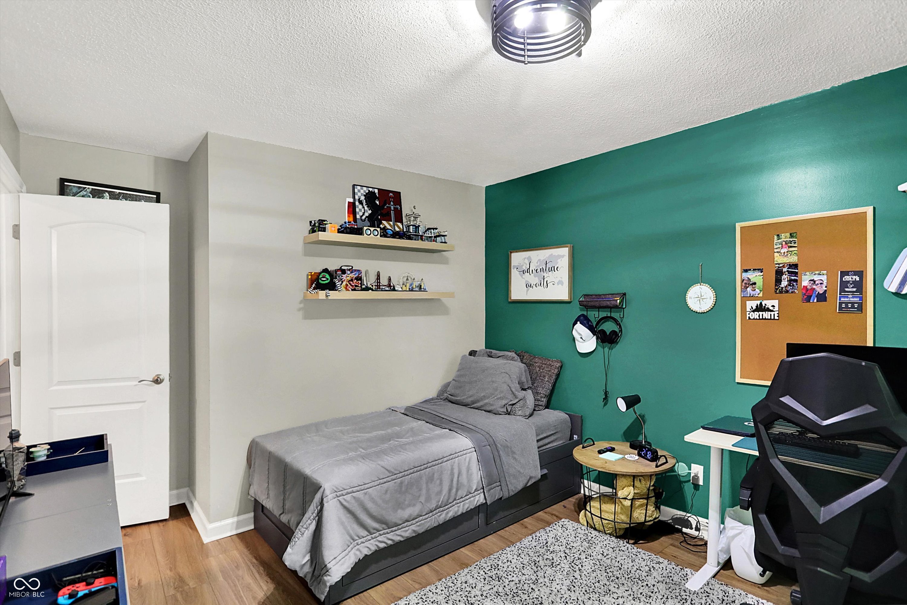 10913 Pleasantview Drive