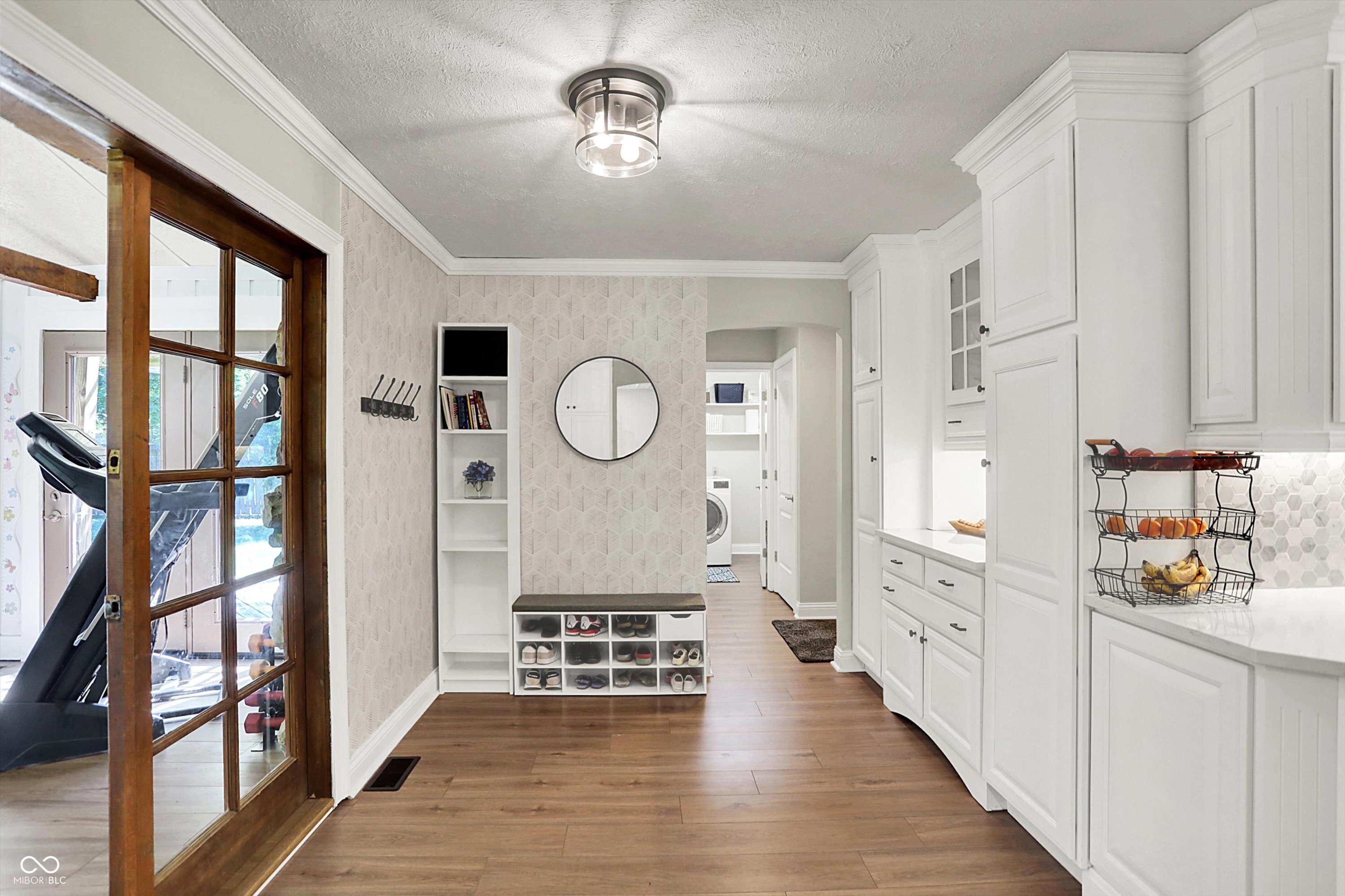 10913 Pleasantview Drive