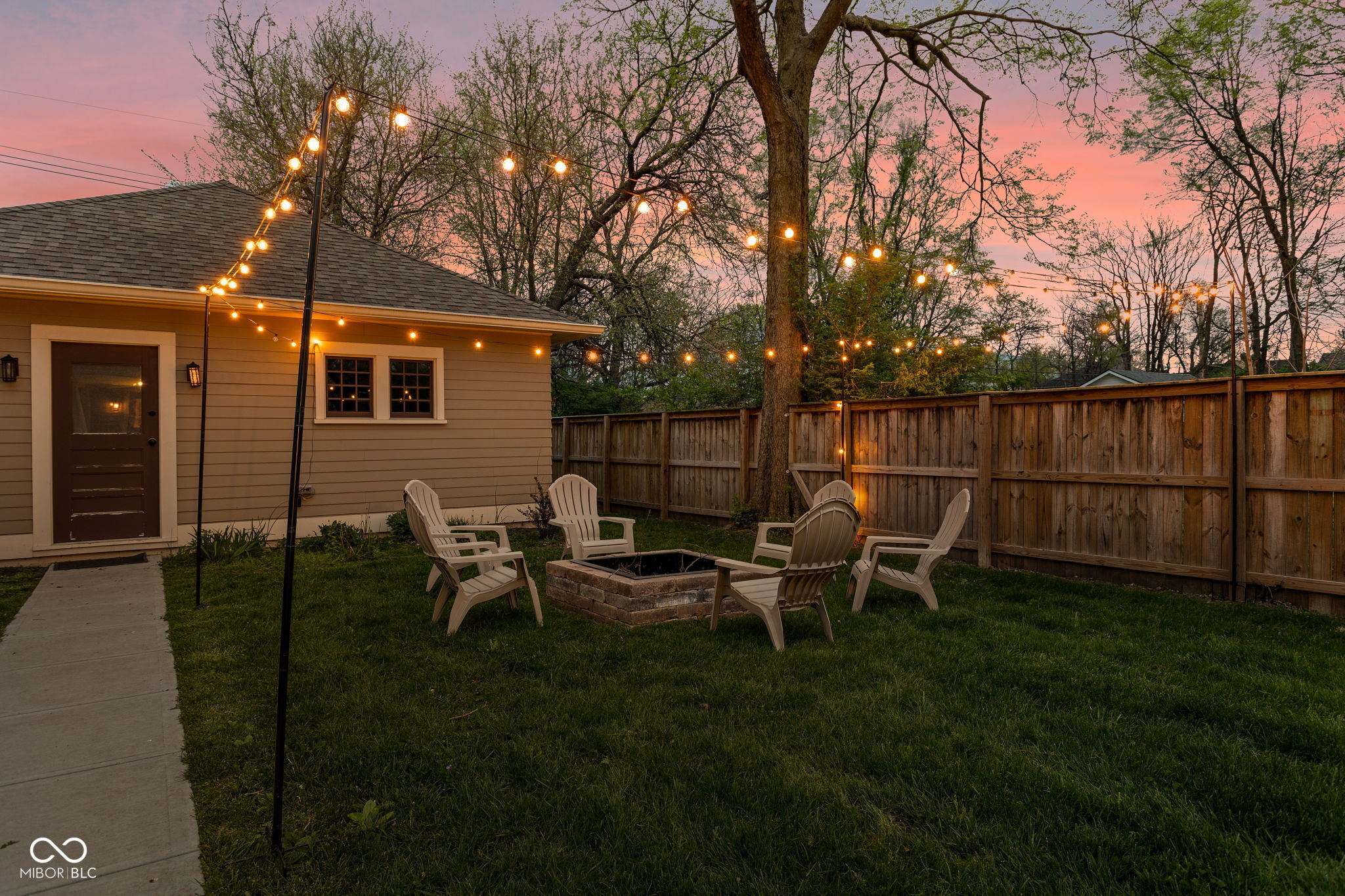 2435 N College Avenue