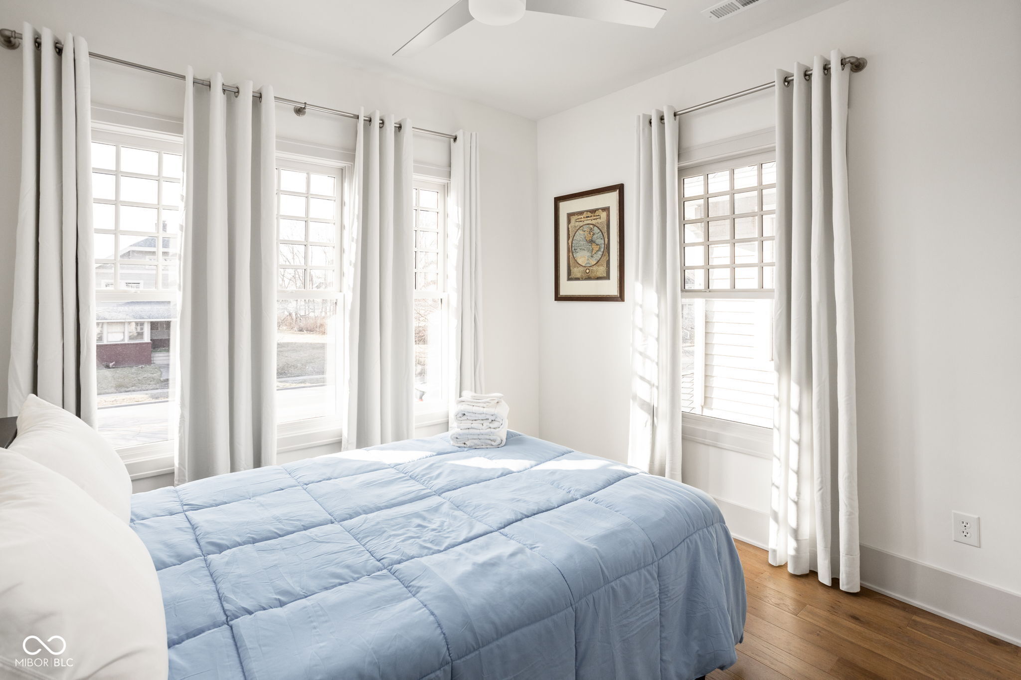 2435 N College Avenue